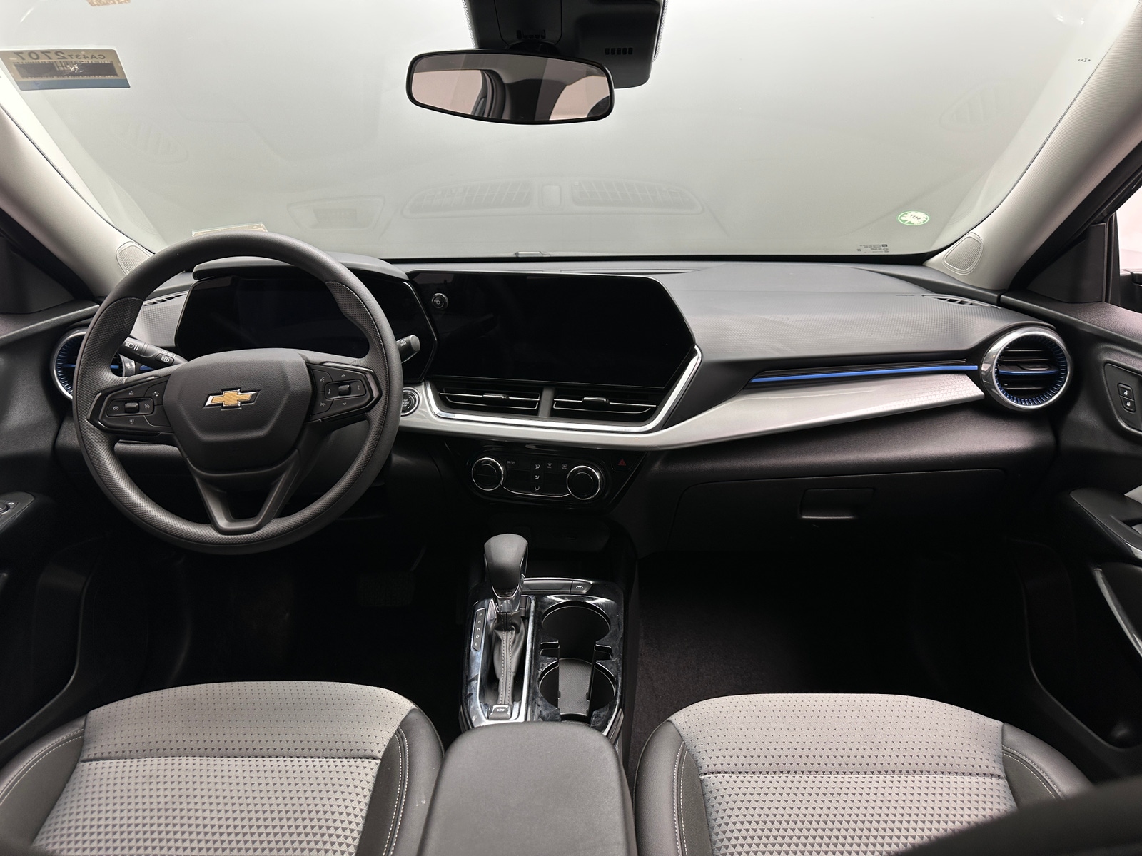 Thumbnail: 2025 Chevrolet Trax - 3