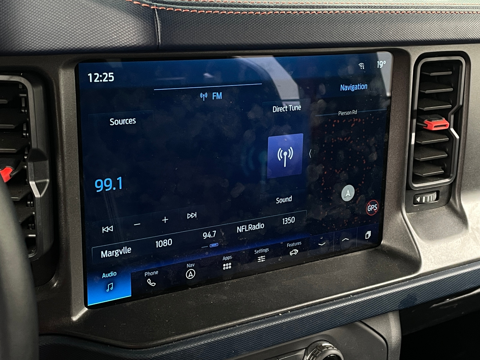 Thumbnail: 2023 Ford Bronco - 3