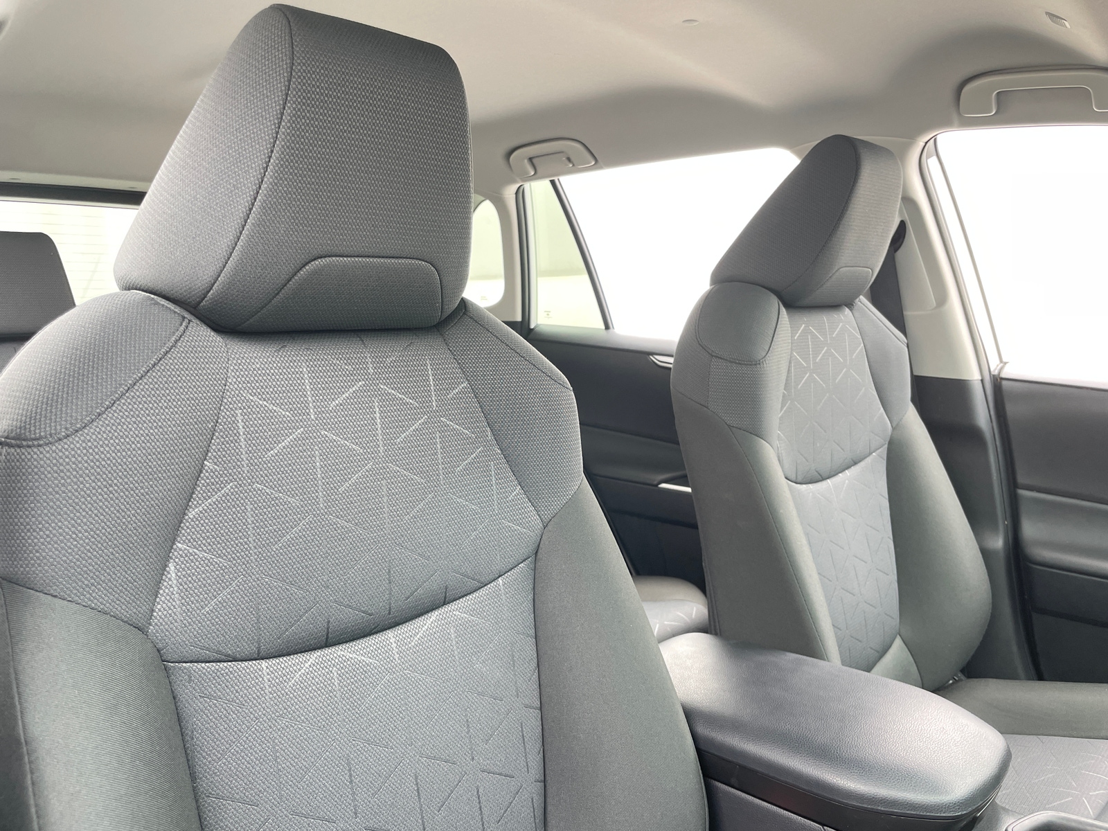 Thumbnail: 2025 Toyota RAV4 - 2