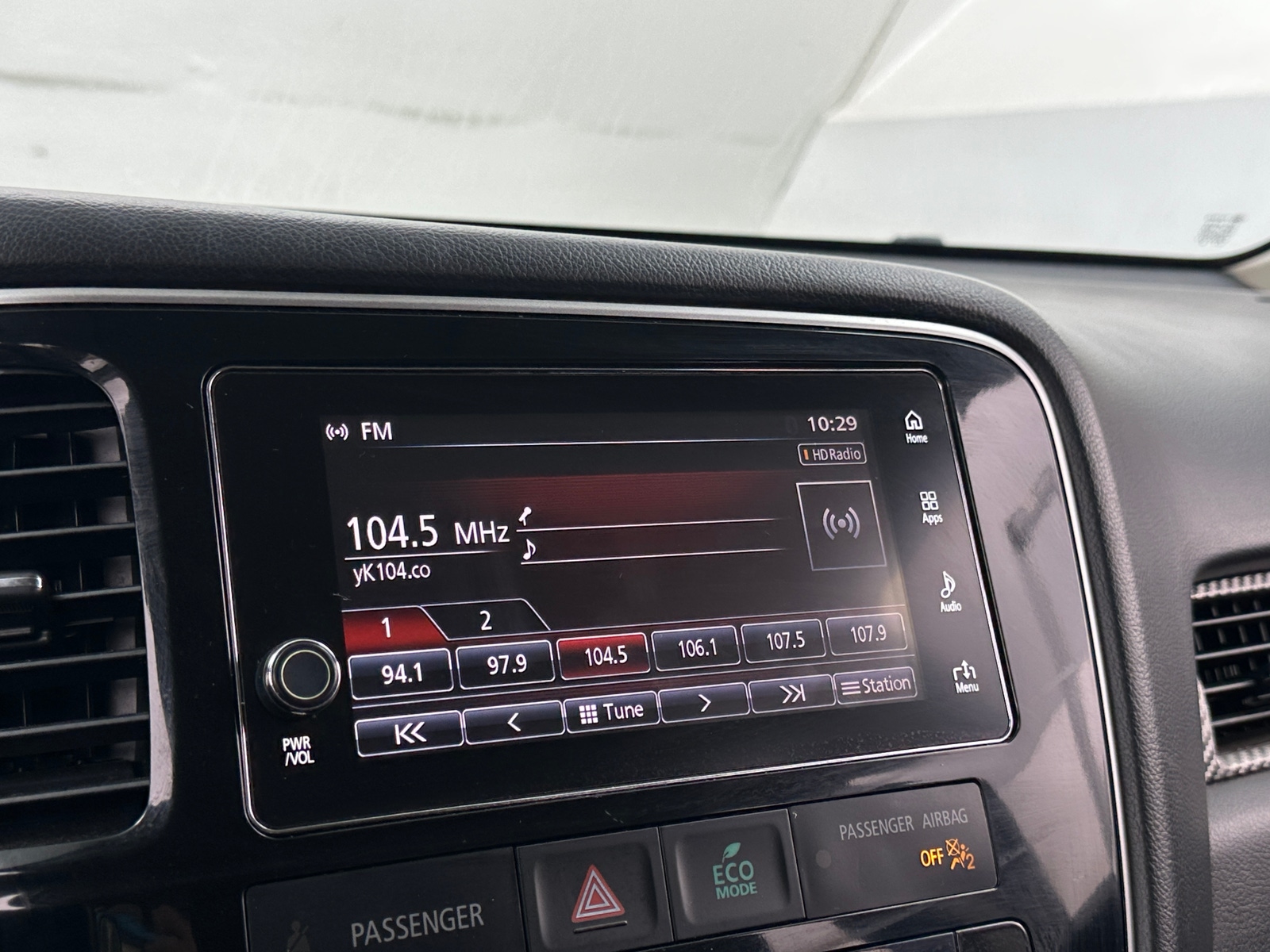 Thumbnail: 2017 Mitsubishi Outlander - 4