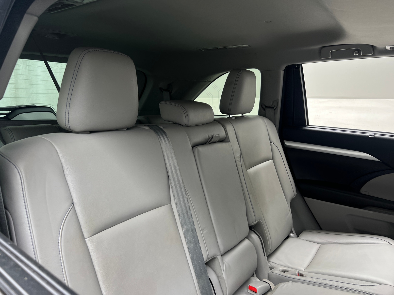 Thumbnail: 2018 Toyota Highlander - 5