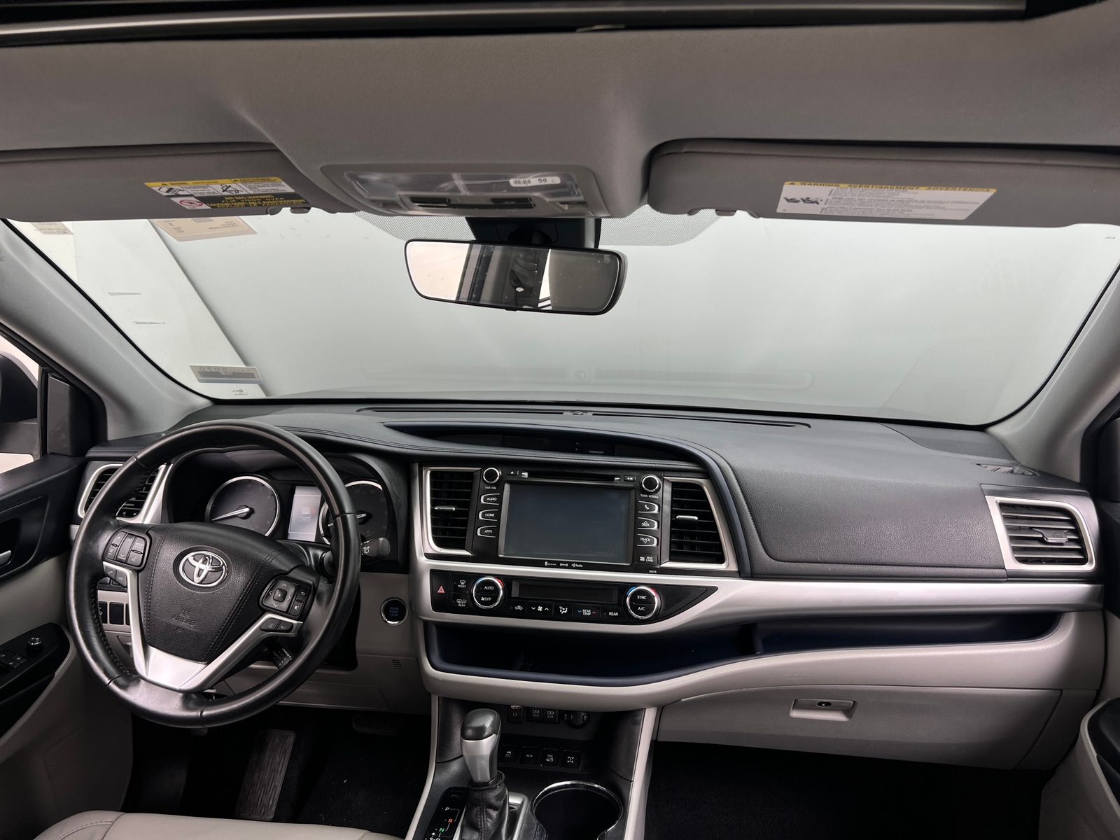 Thumbnail: 2018 Toyota Highlander - 2