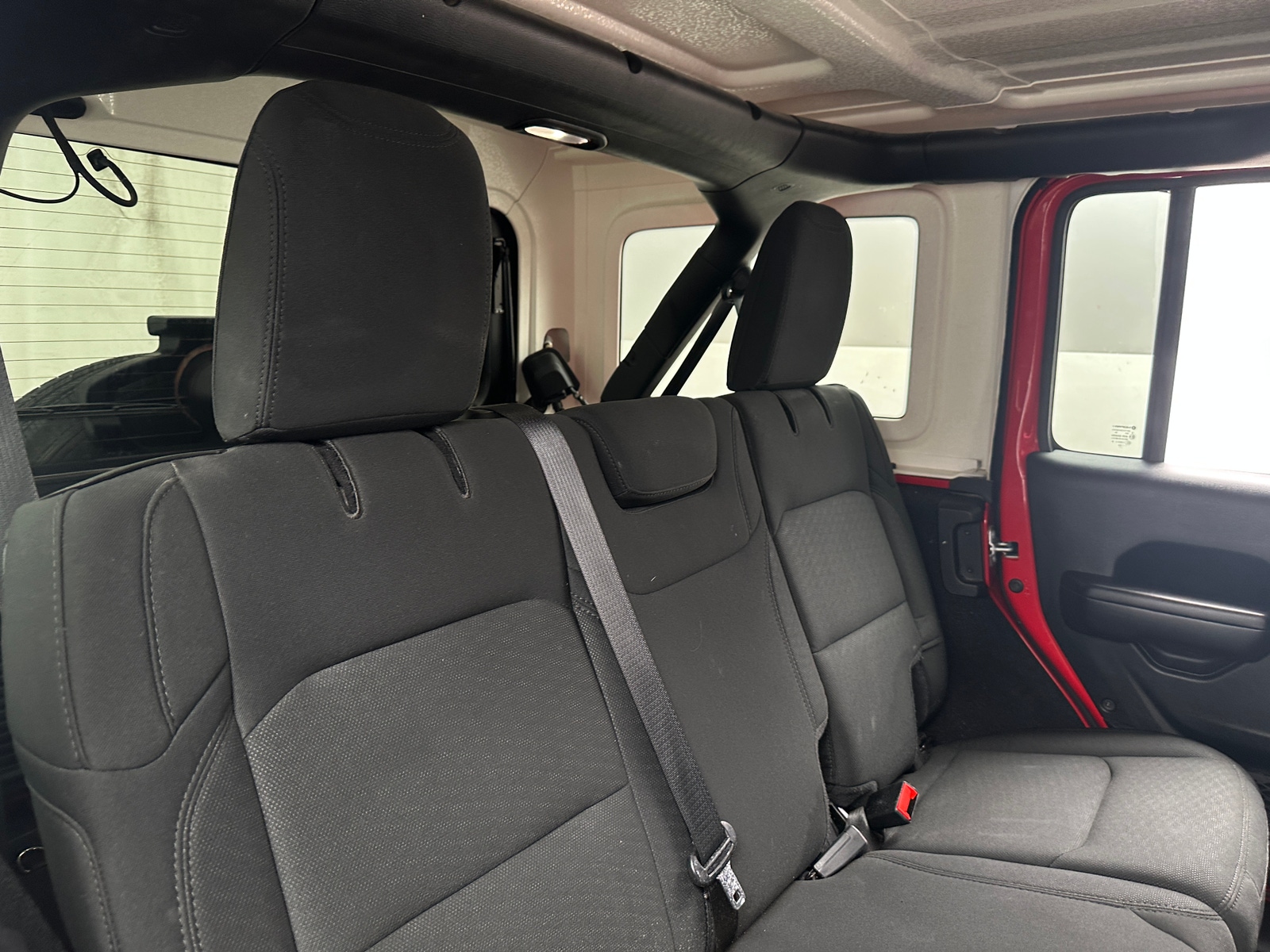 Thumbnail: 2020 Jeep Wrangler - 6