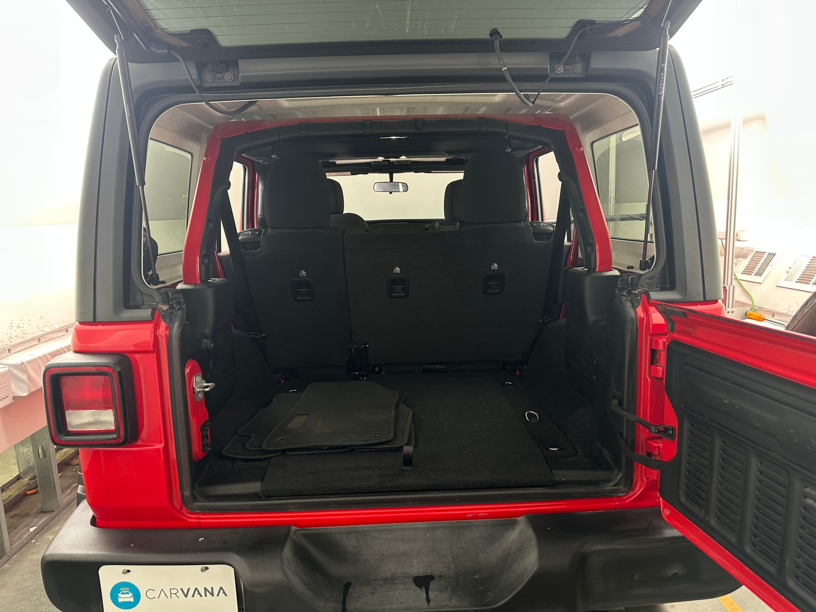 Thumbnail: 2020 Jeep Wrangler - 7