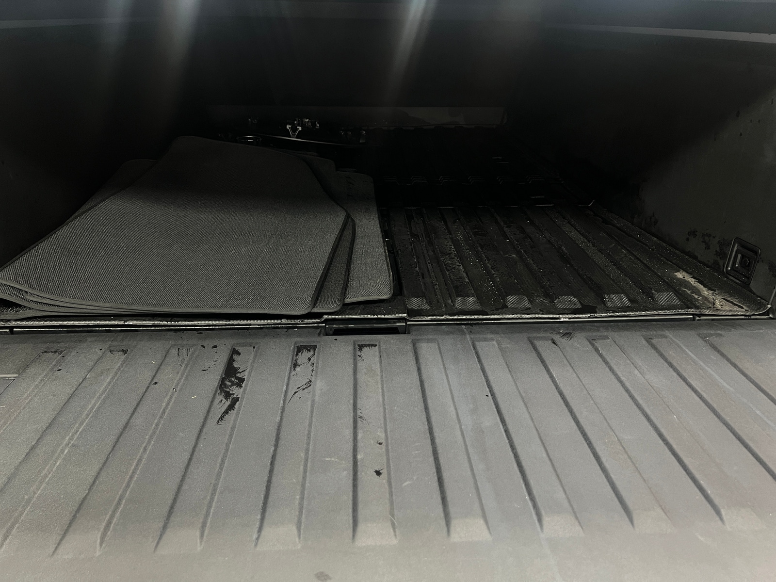 Thumbnail: 2024 Tesla Cybertruck - 6