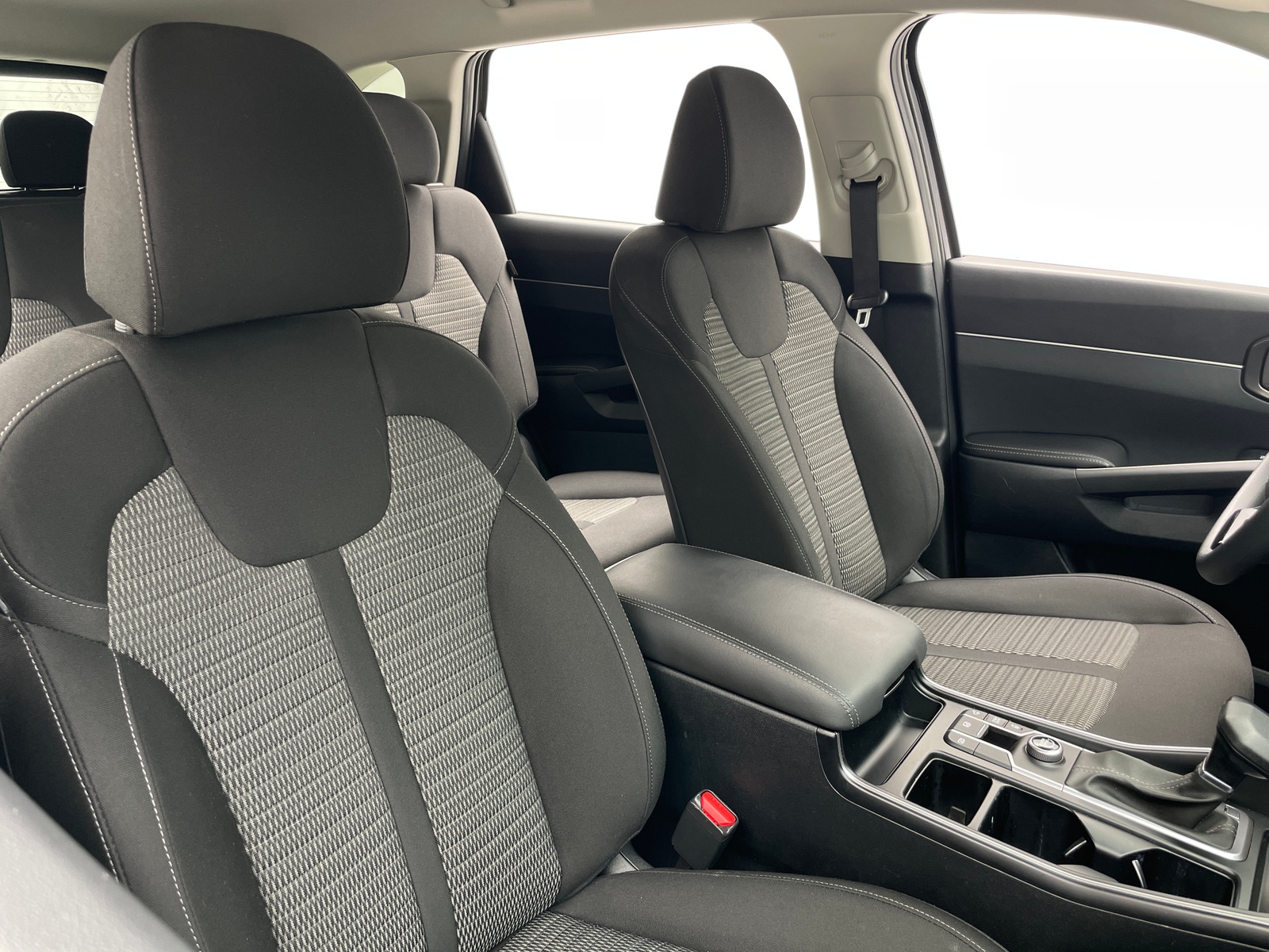 Thumbnail: 2025 Kia Sorento - 2