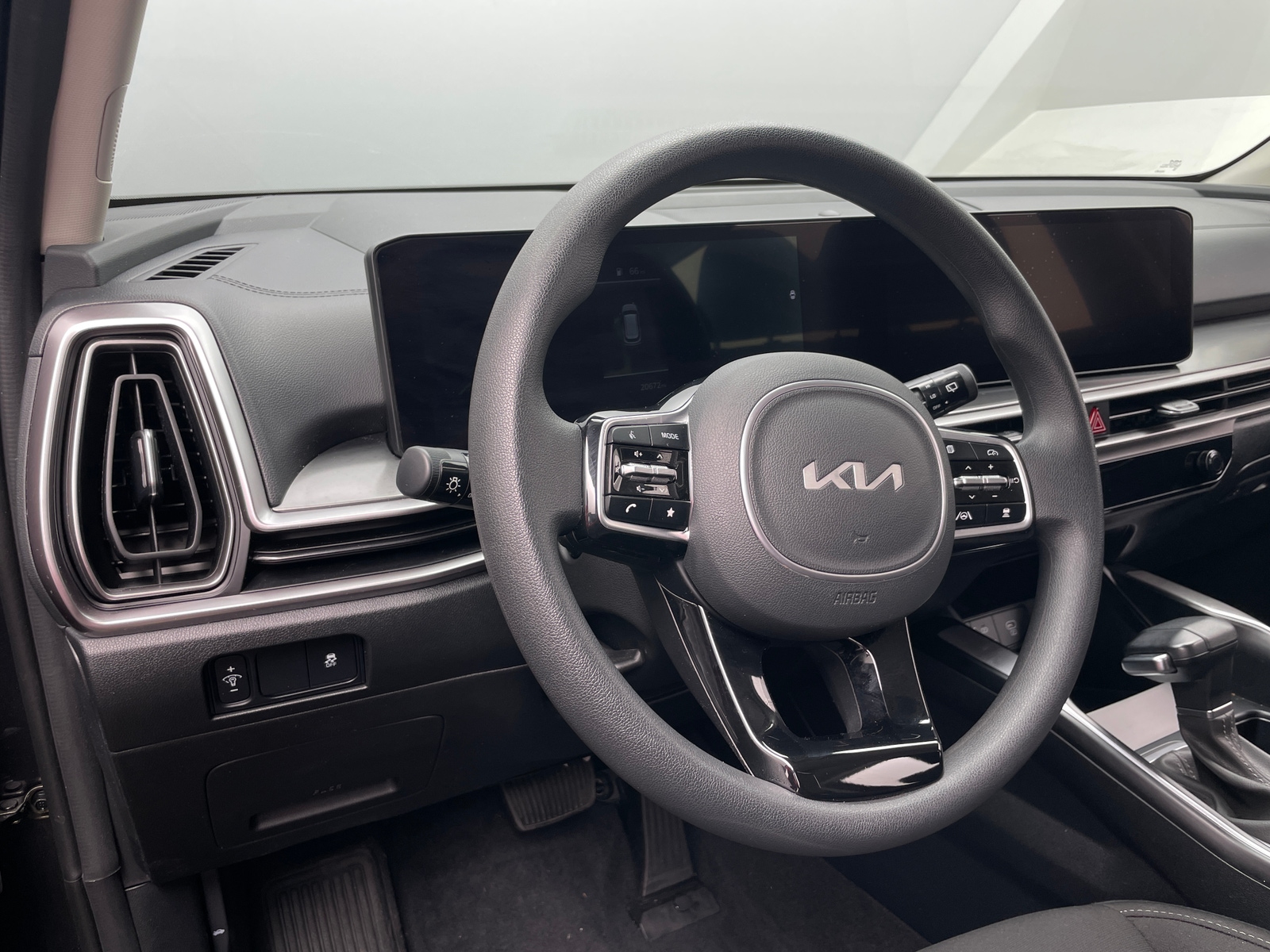 Thumbnail: 2025 Kia Sorento - 5