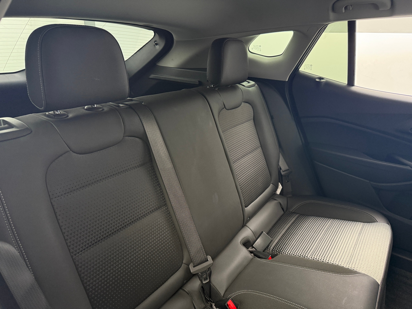 Thumbnail: 2025 Chevrolet Trax - 6