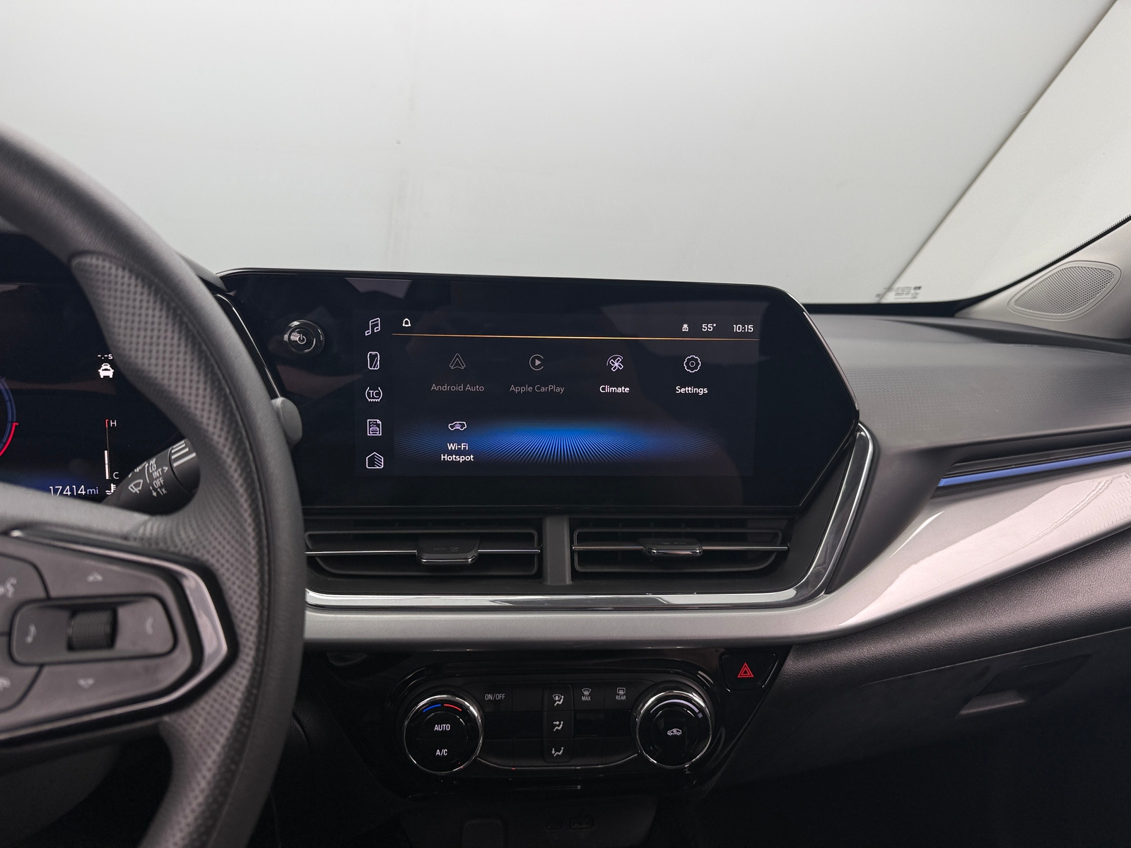 Thumbnail: 2025 Chevrolet Trax - 4