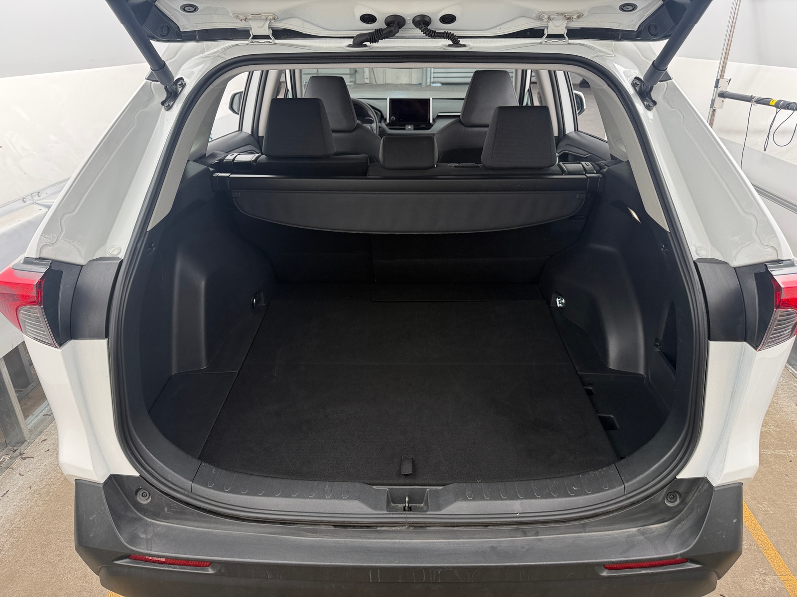 Thumbnail: 2025 Toyota RAV4 - 7