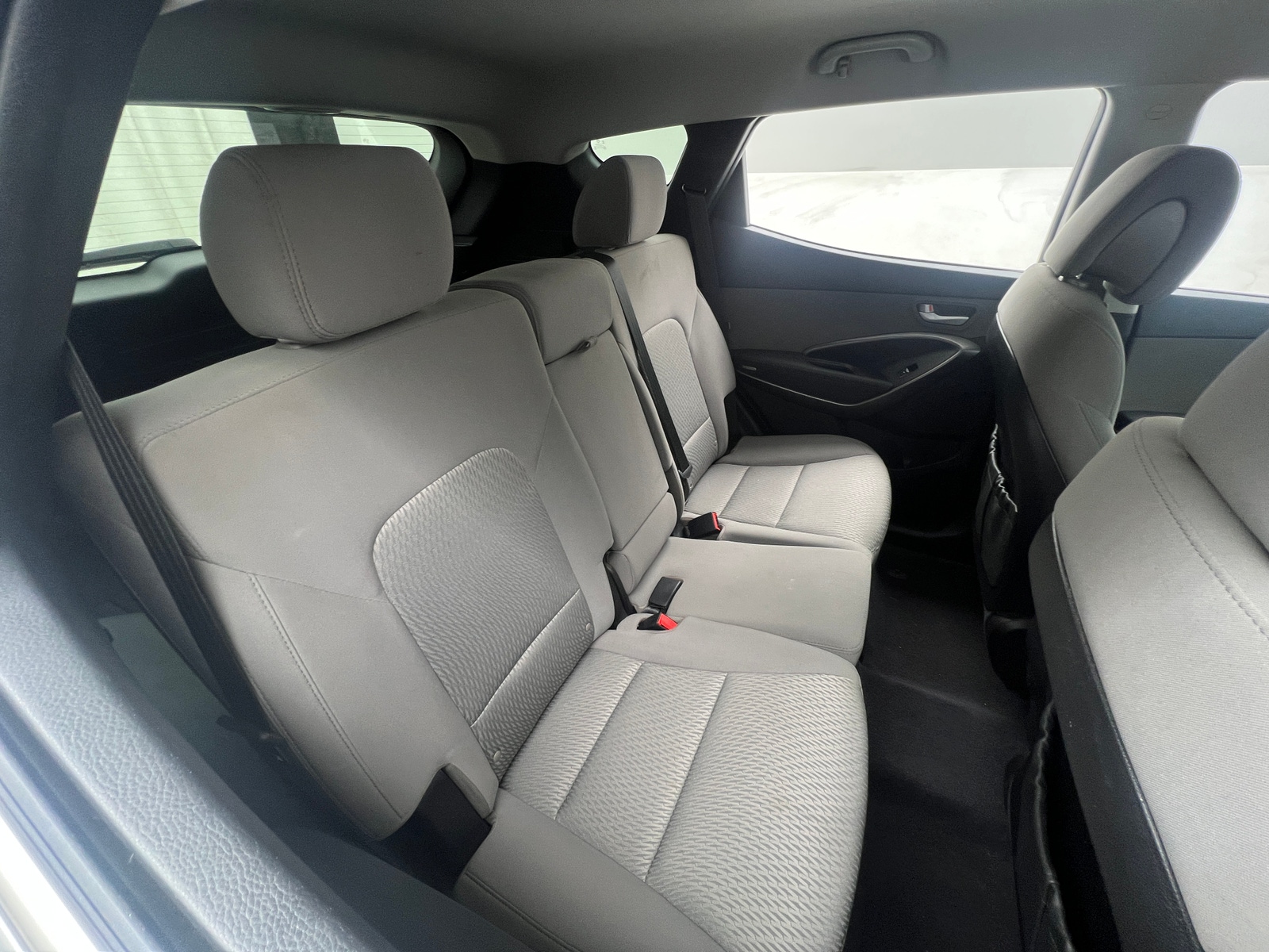 Thumbnail: 2017 Hyundai Santa Fe - 6