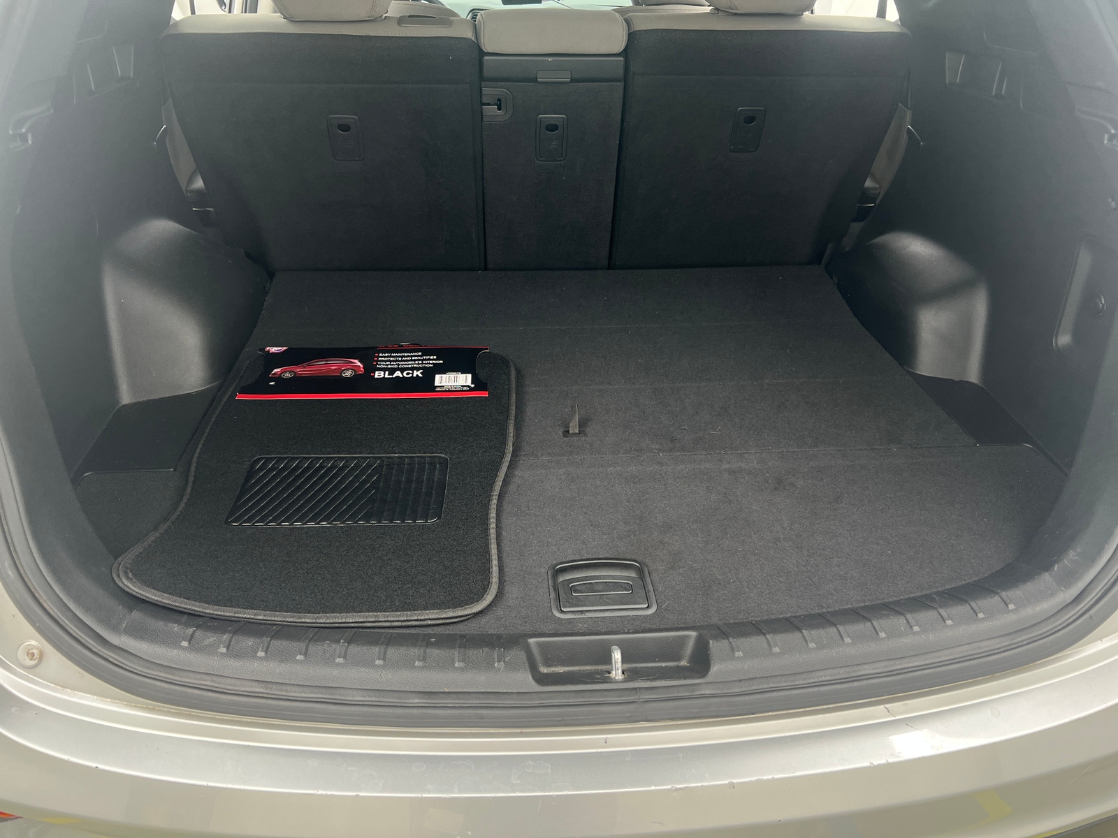 Thumbnail: 2017 Hyundai Santa Fe - 7