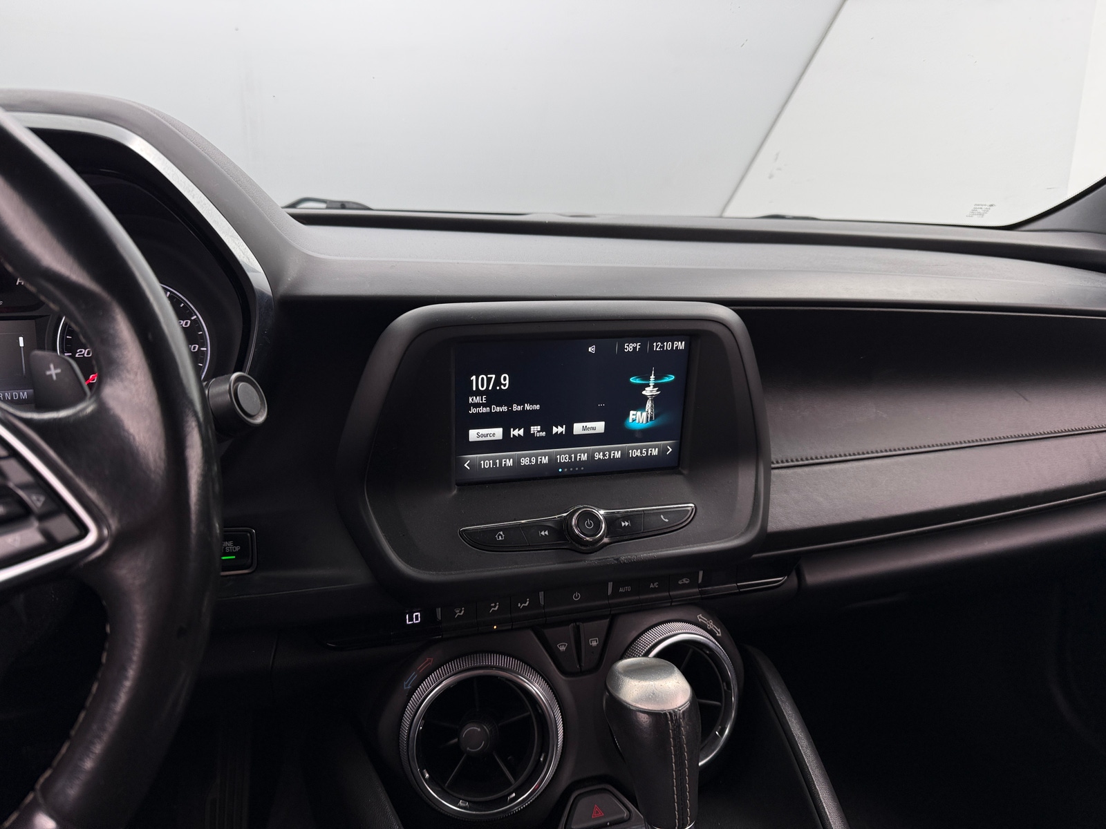 Thumbnail: 2018 Chevrolet Camaro - 3