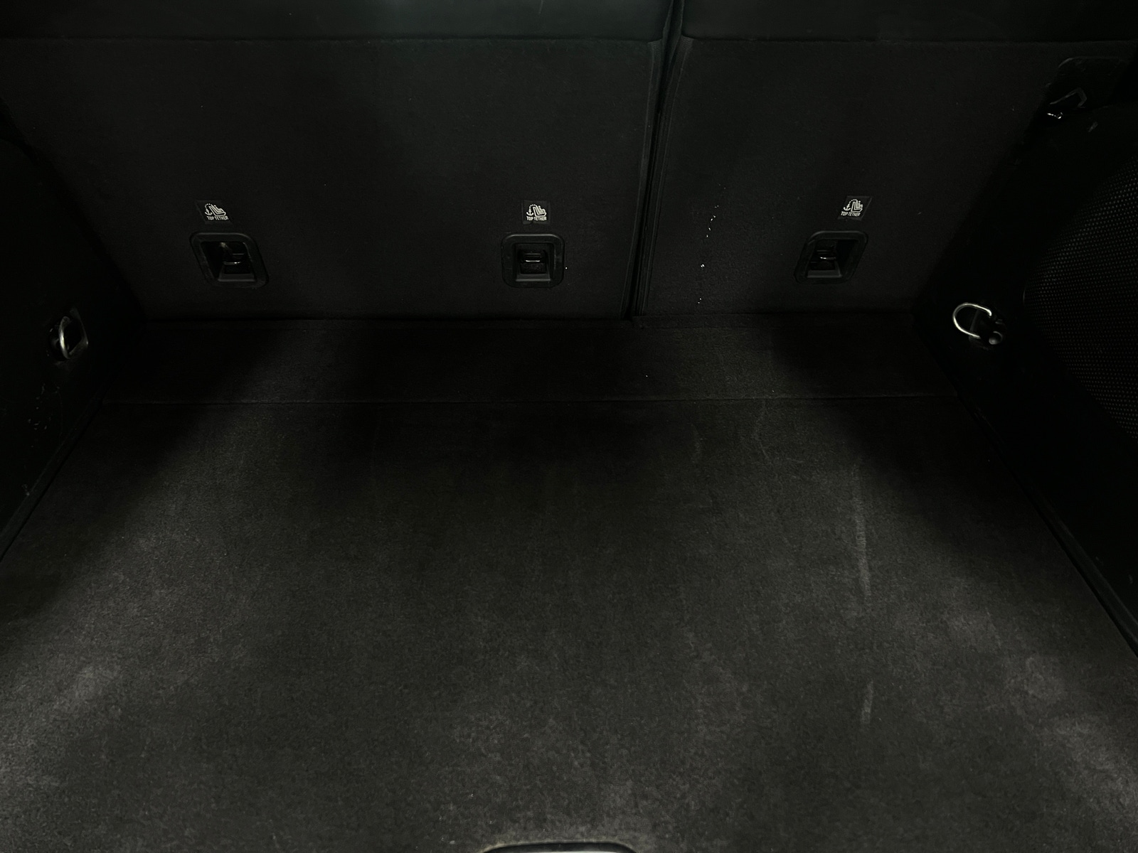 Thumbnail: 2020 Jeep Cherokee - 6