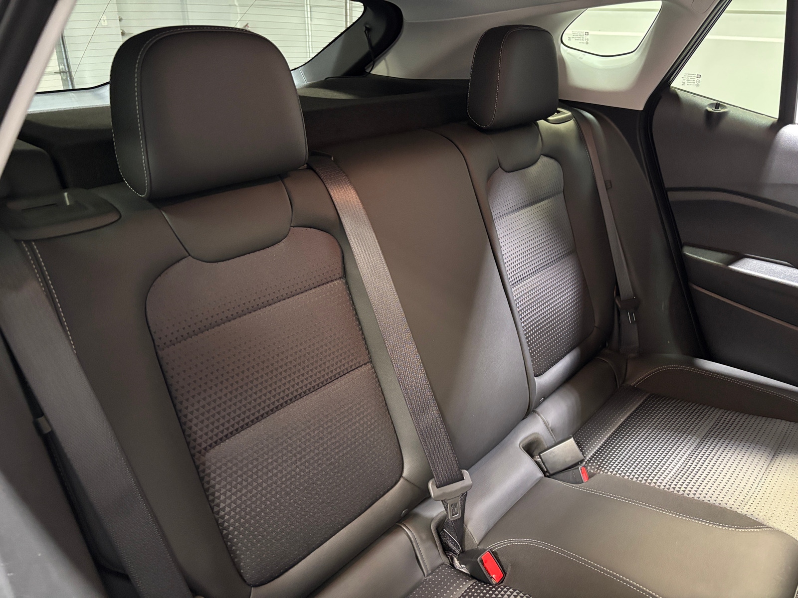 Thumbnail: 2025 Chevrolet Trax - 6