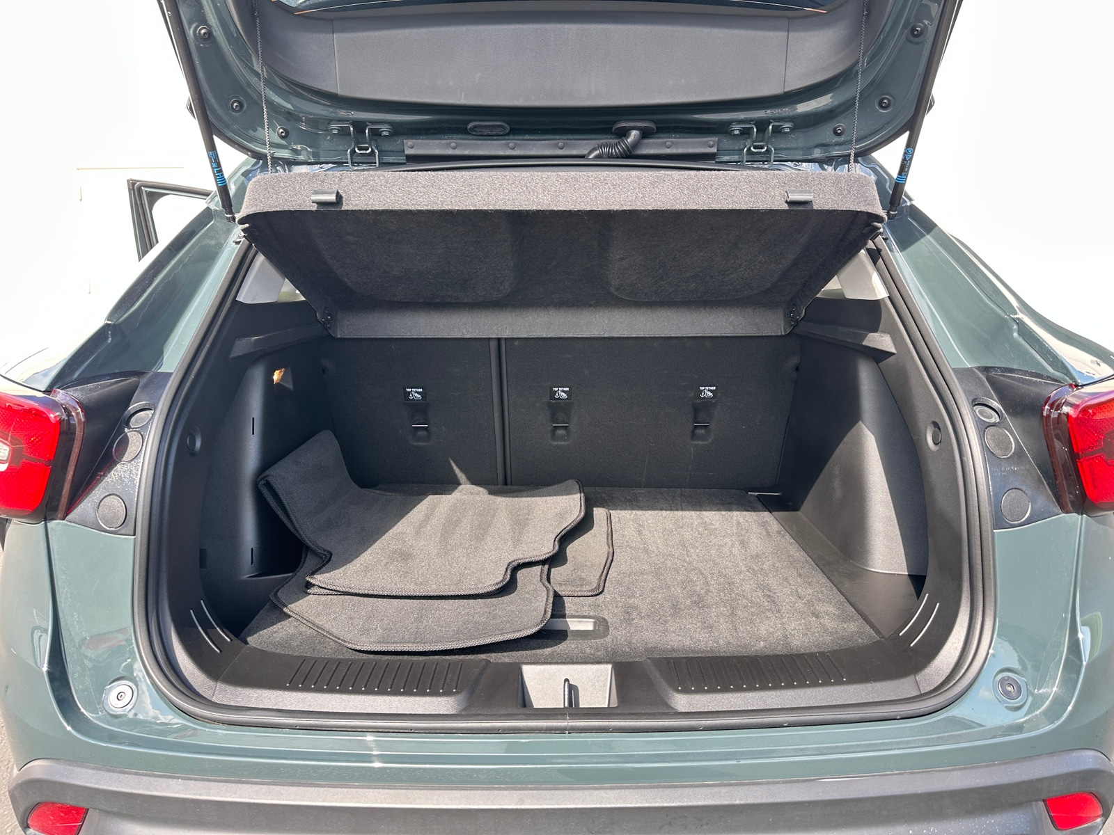 Thumbnail: 2025 Chevrolet Trax - 7