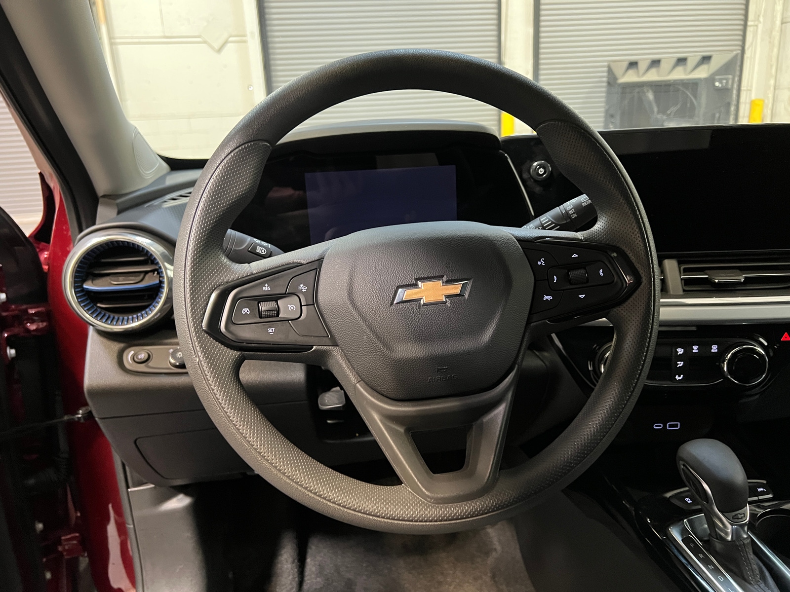 Thumbnail: 2025 Chevrolet Trax - 5