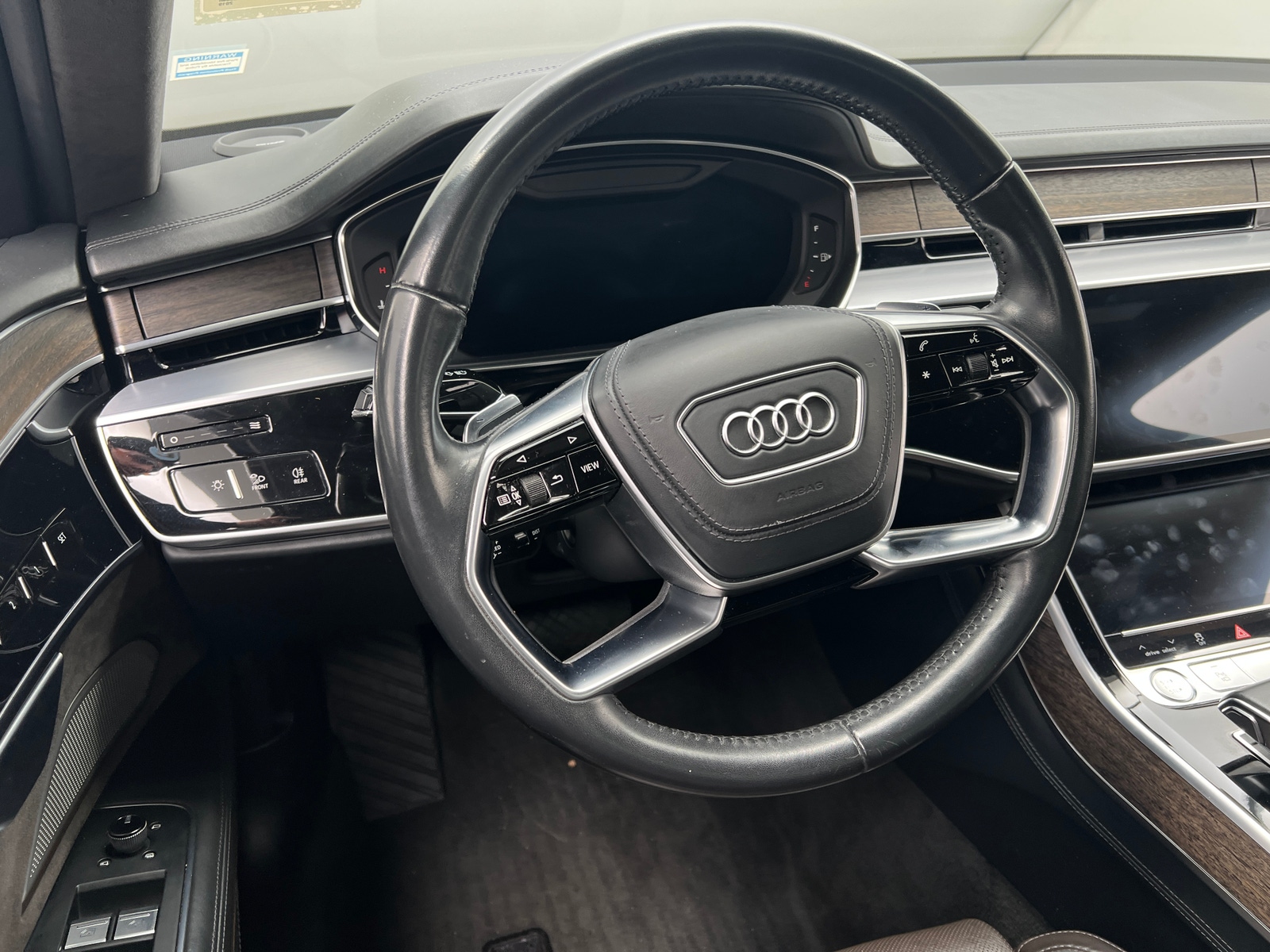 Thumbnail: 2019 Audi A8 - 4