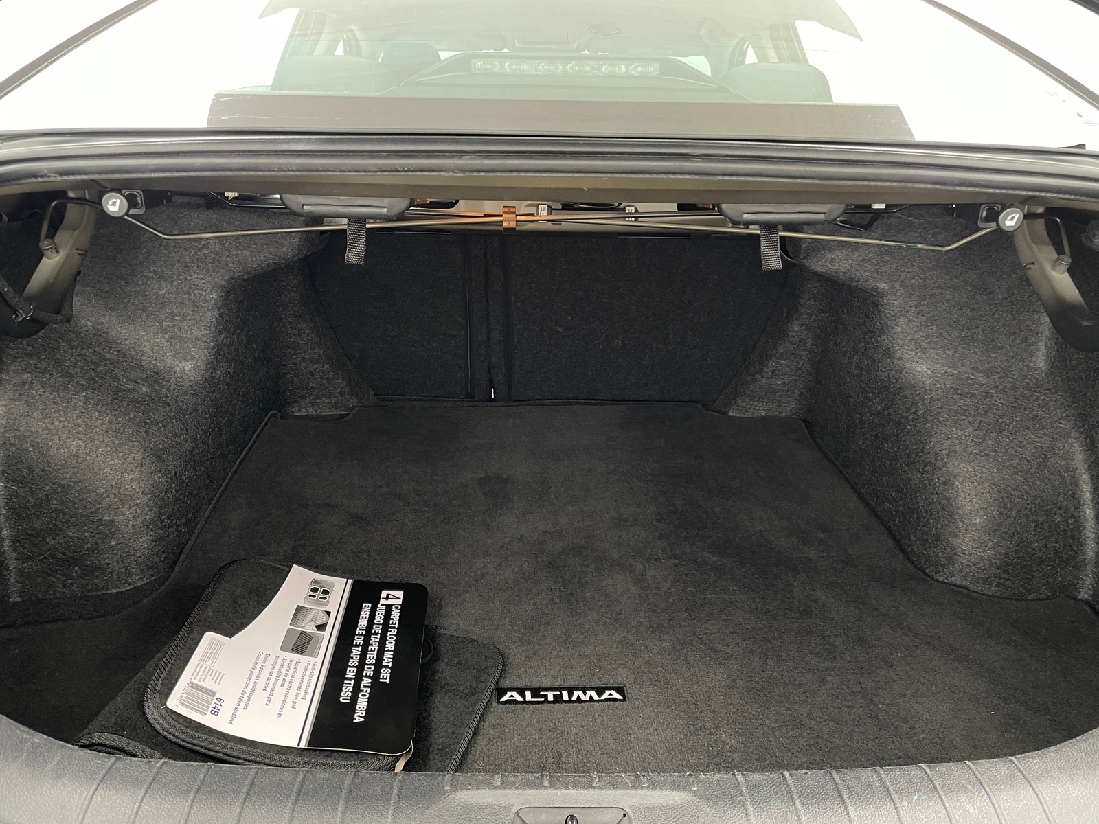 Thumbnail: 2024 Nissan Altima - 7