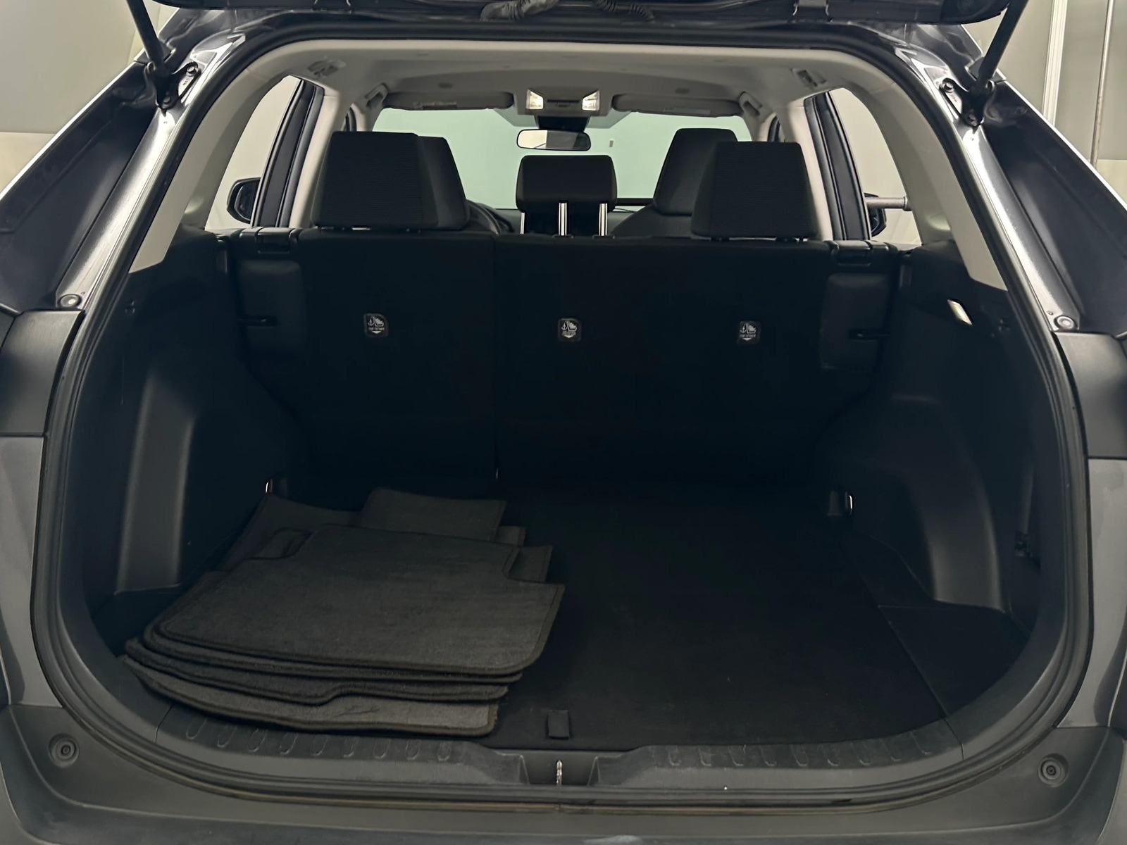 Thumbnail: 2024 Toyota RAV4 - 7