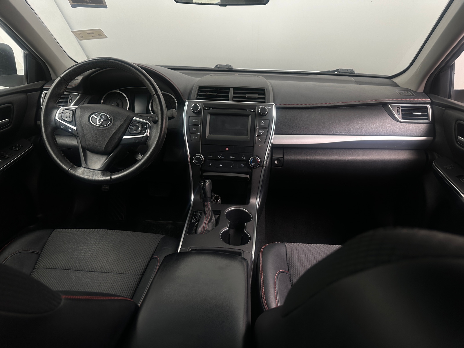 Thumbnail: 2017 Toyota Camry - 3