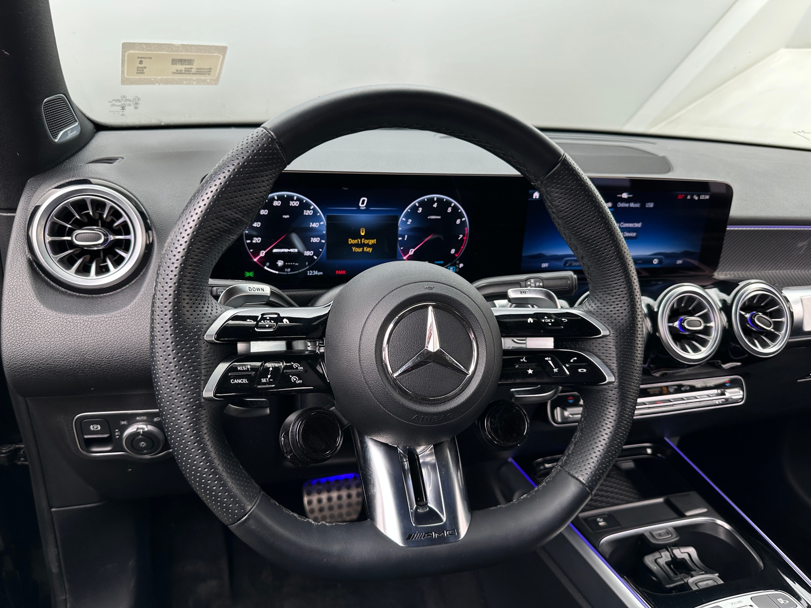 Thumbnail: 2025 Mercedes-Benz GLB - 4