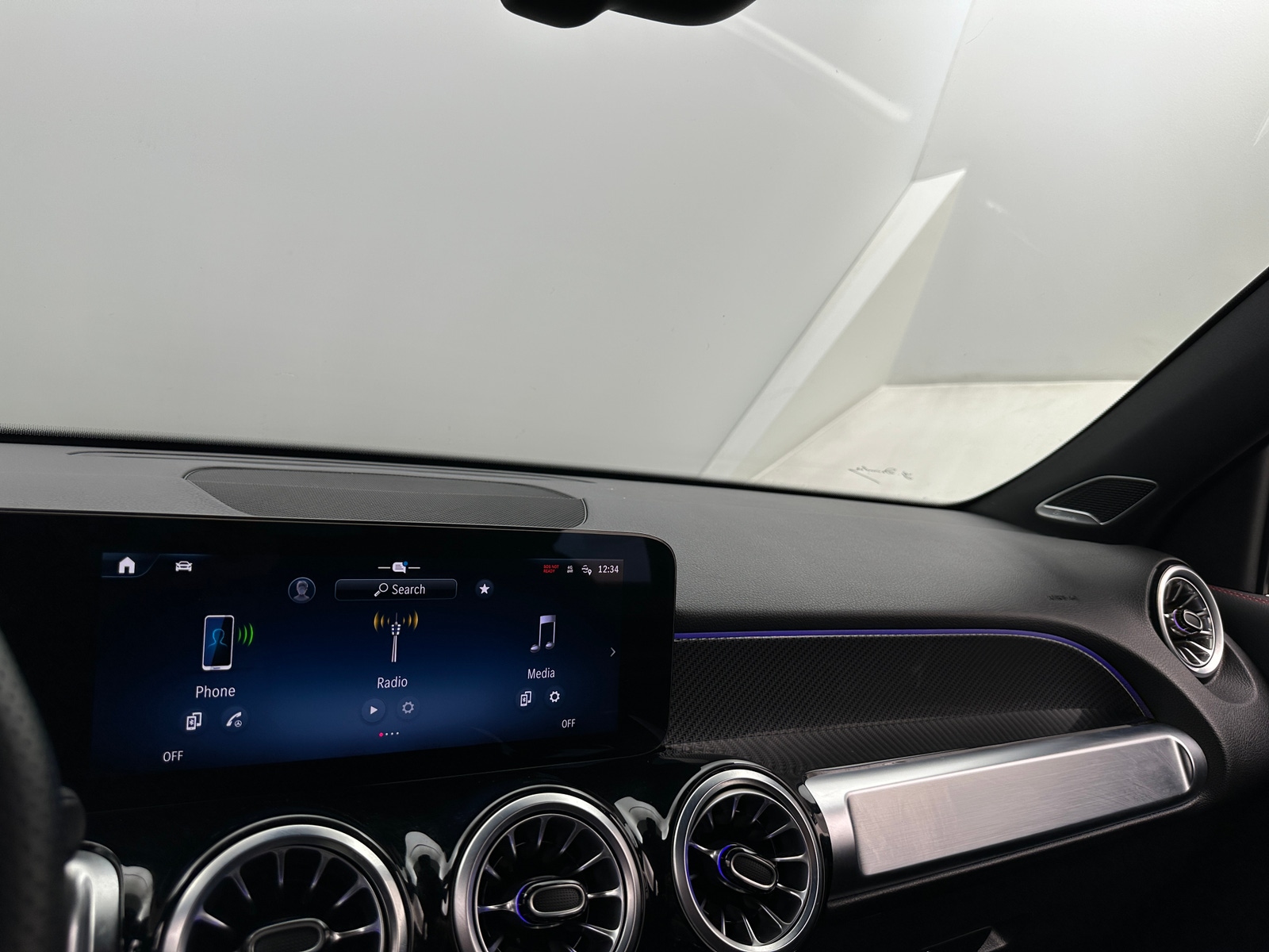 Thumbnail: 2025 Mercedes-Benz GLB - 3