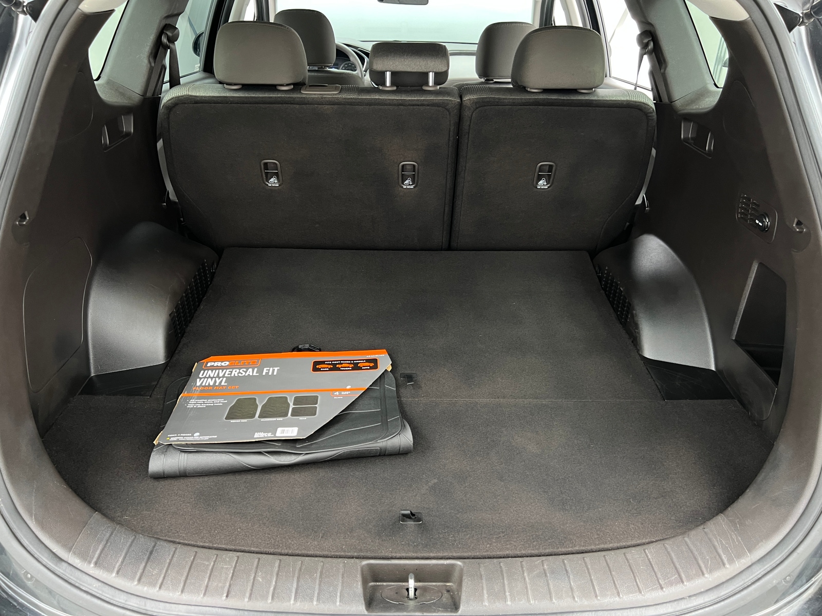 Thumbnail: 2019 Hyundai Santa Fe - 7