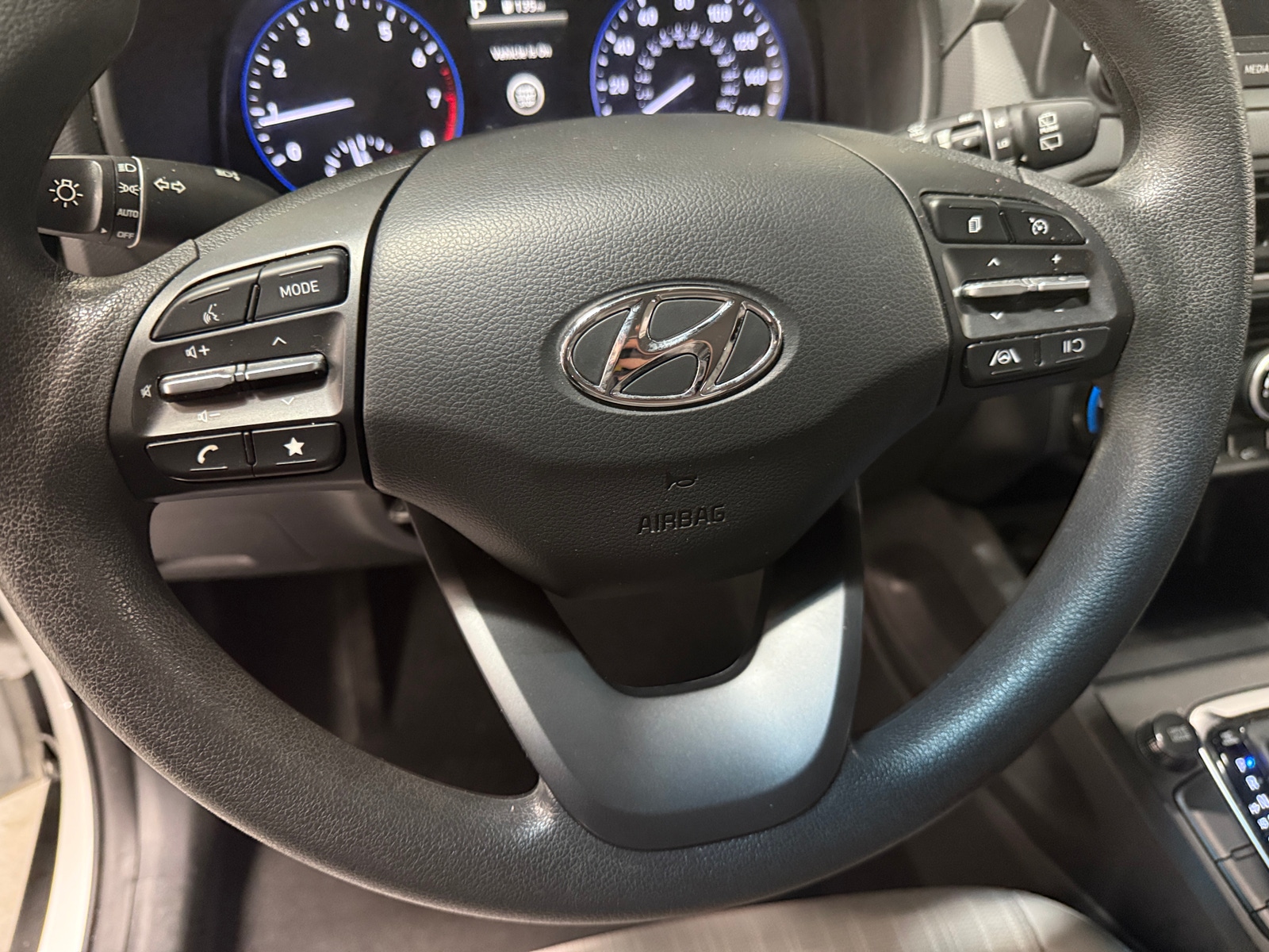 Thumbnail: 2022 Hyundai Kona - 5