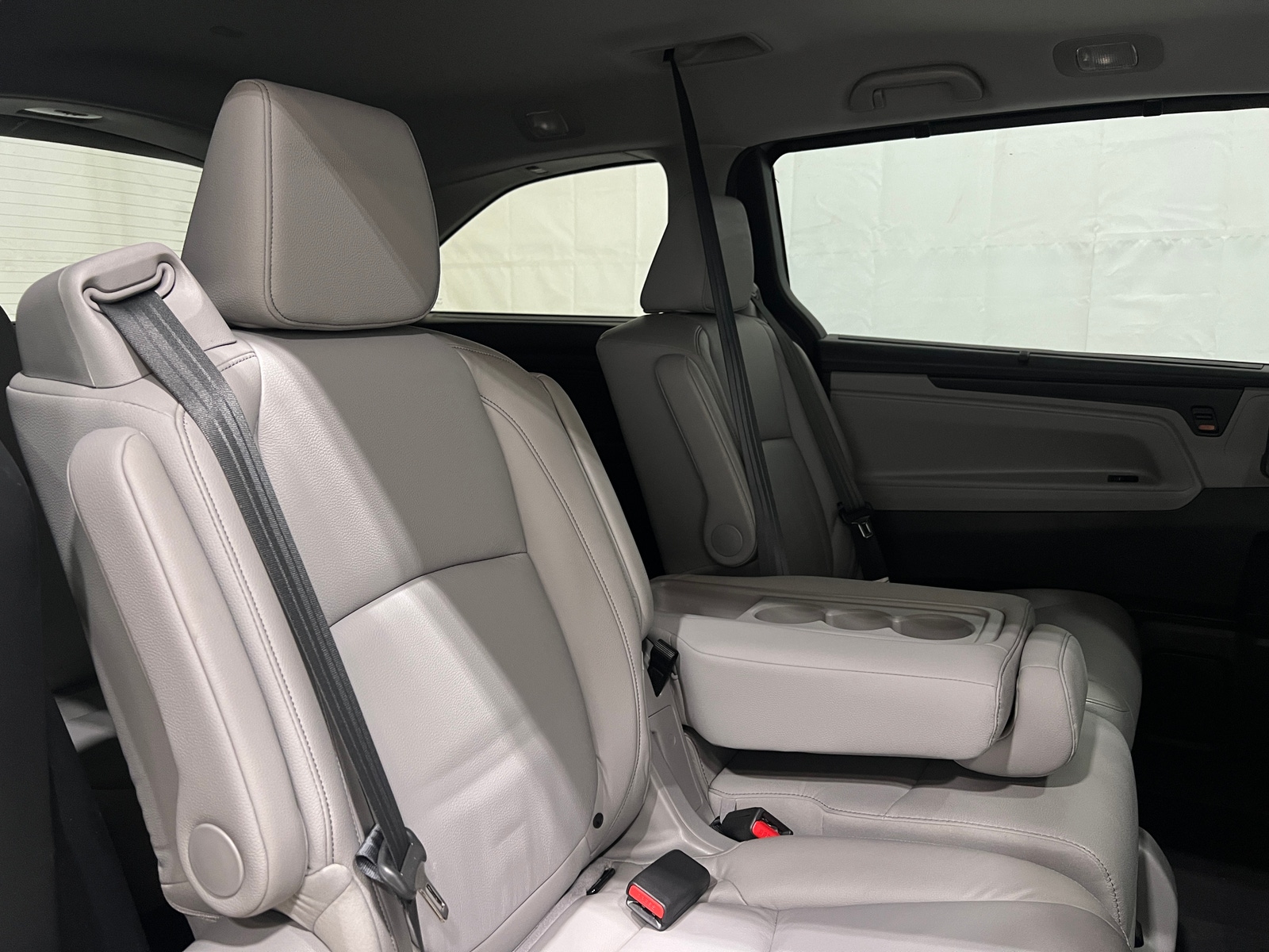 Thumbnail: 2022 Honda Odyssey - 5