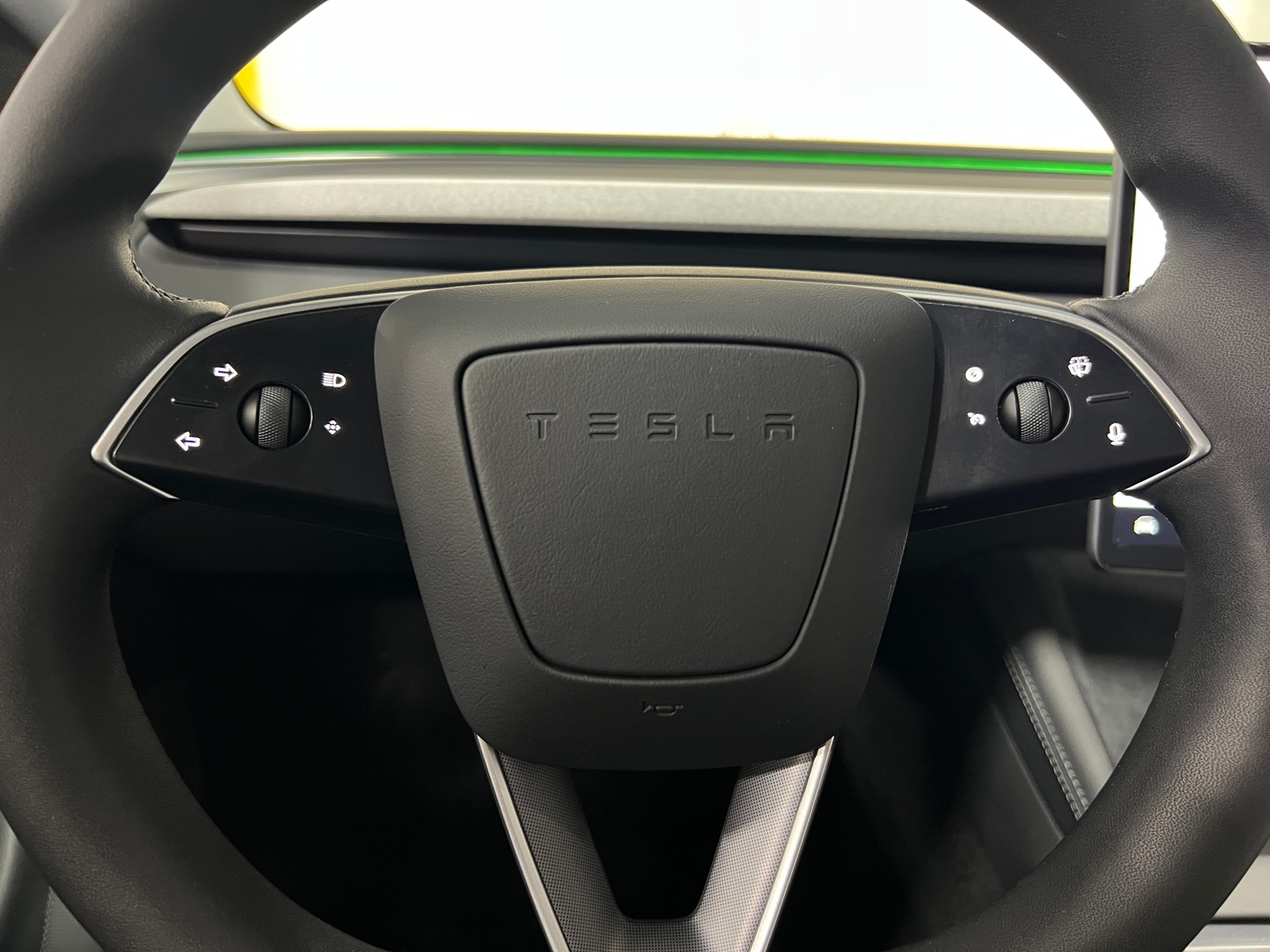 Thumbnail: 2025 Tesla Model 3 - 4