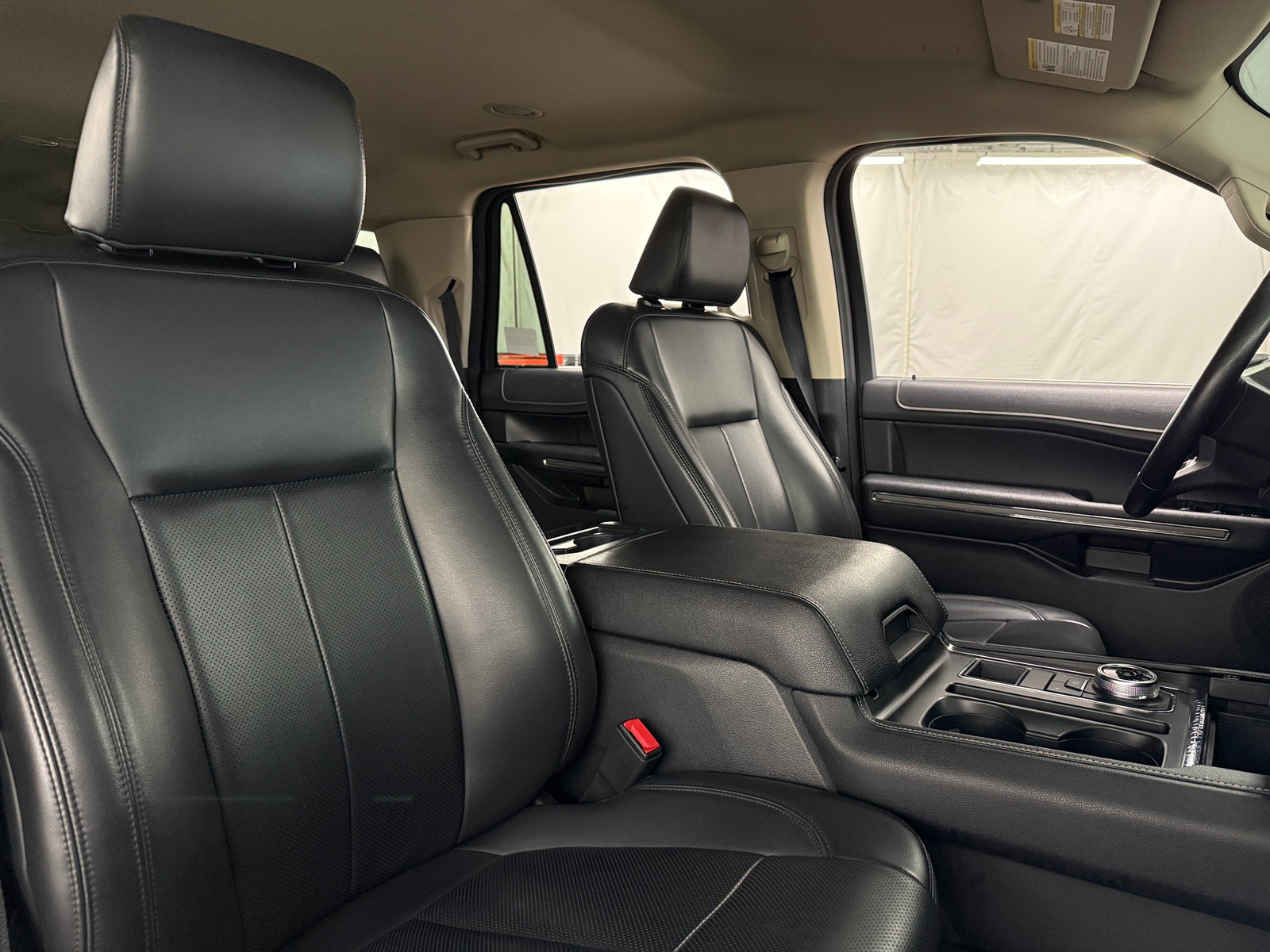 Thumbnail: 2023 Ford Expedition MAX - 2