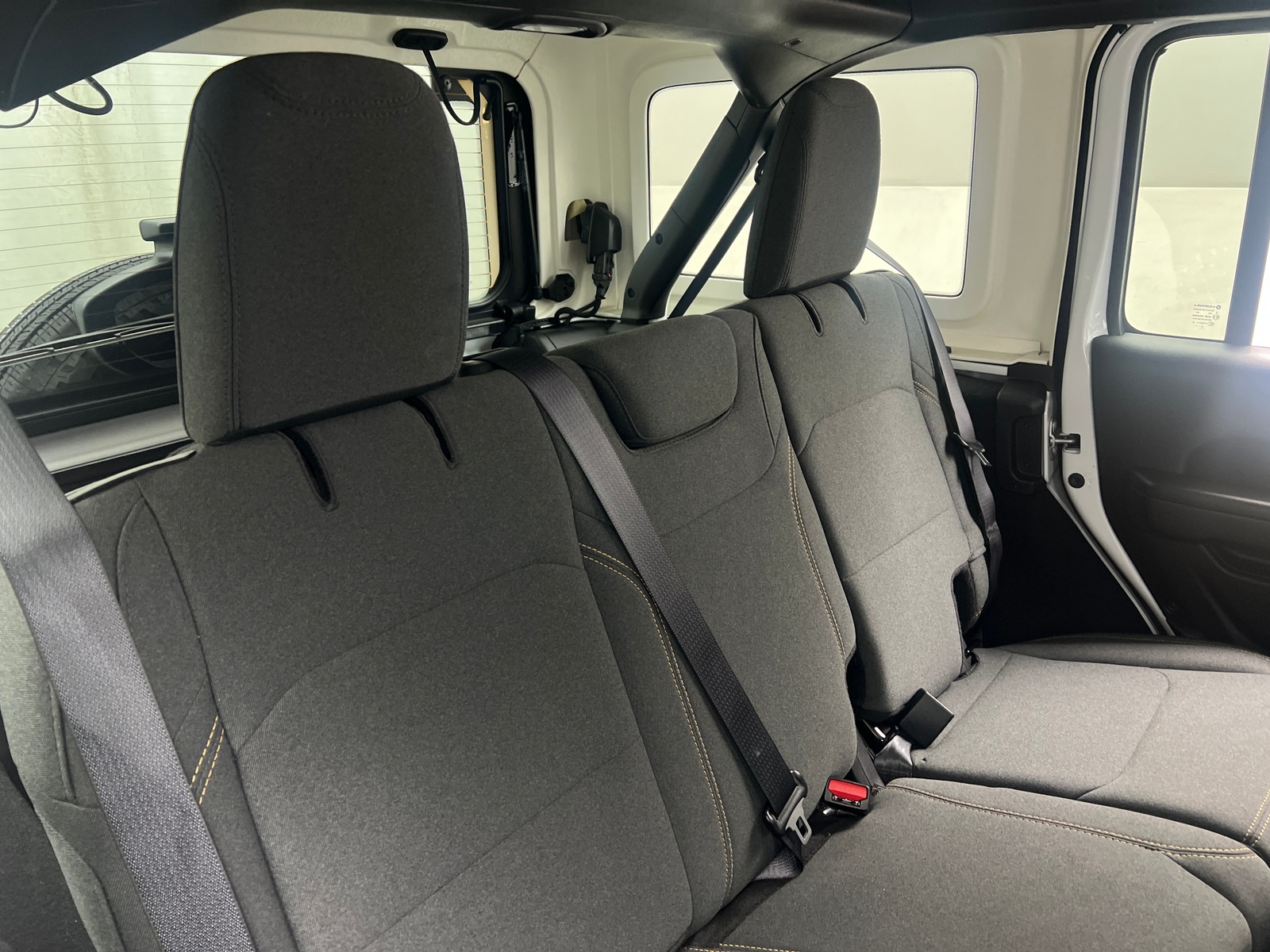 Thumbnail: 2025 Jeep Wrangler - 6