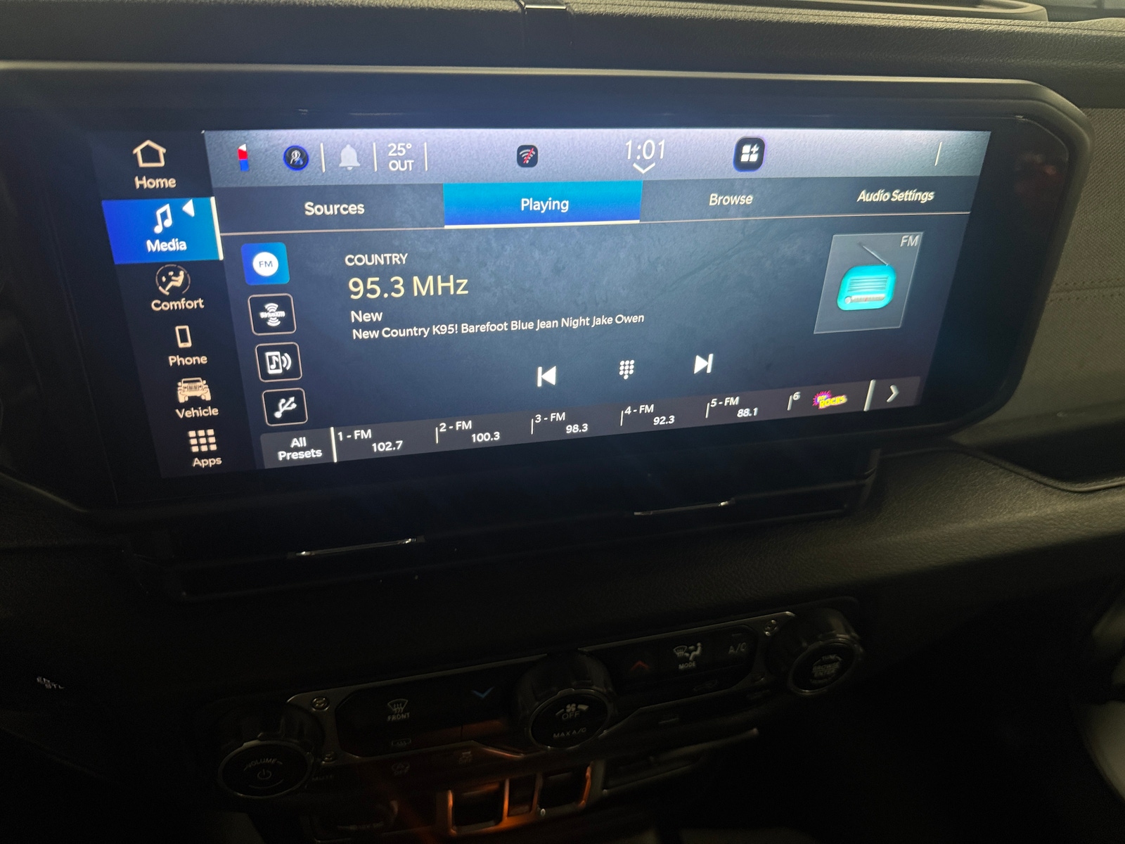 Thumbnail: 2025 Jeep Wrangler - 4