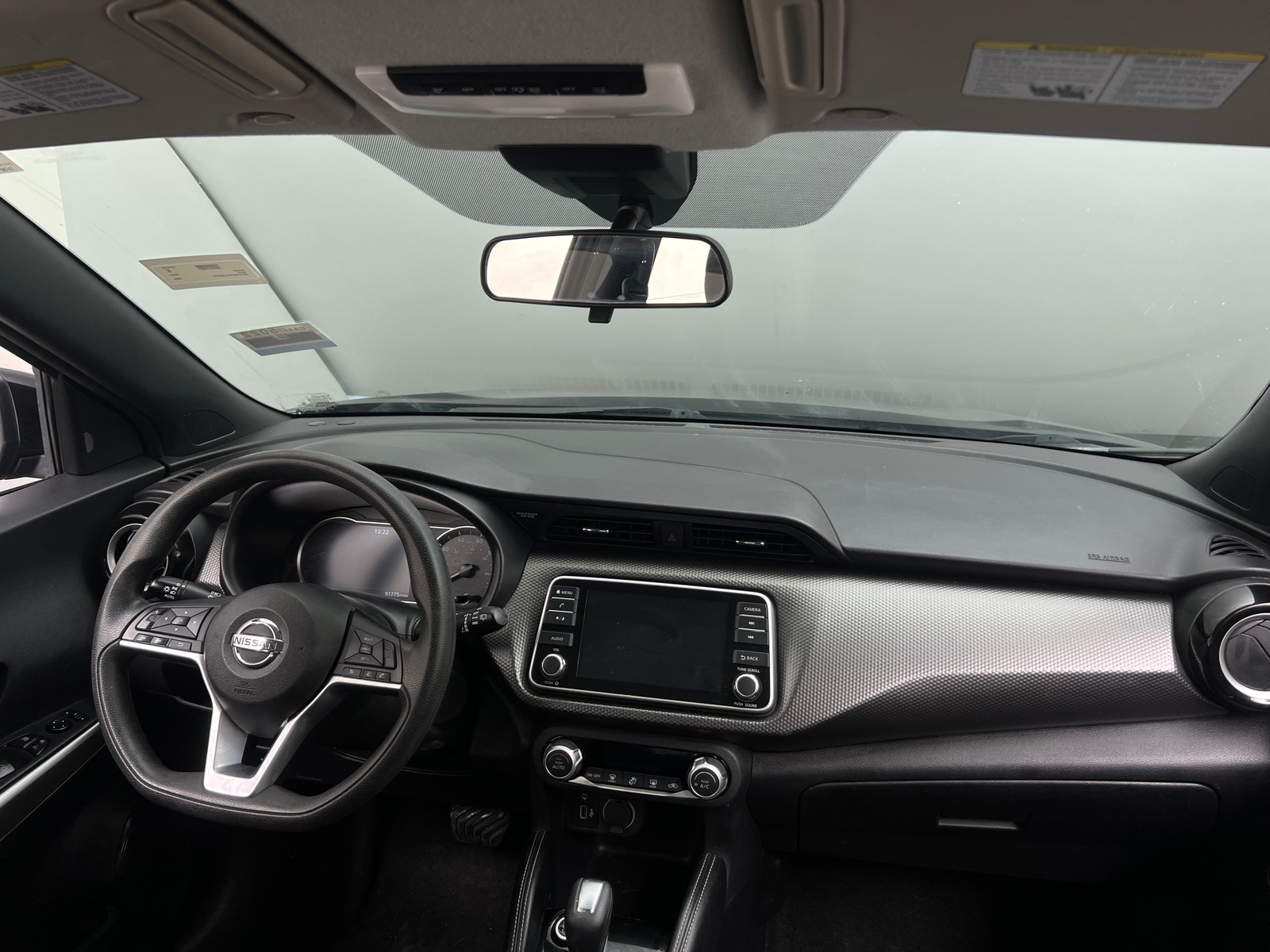 Thumbnail: 2020 Nissan Kicks - 3