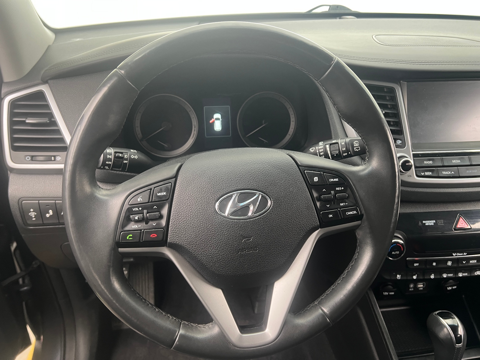 Thumbnail: 2018 Hyundai Tucson - 4