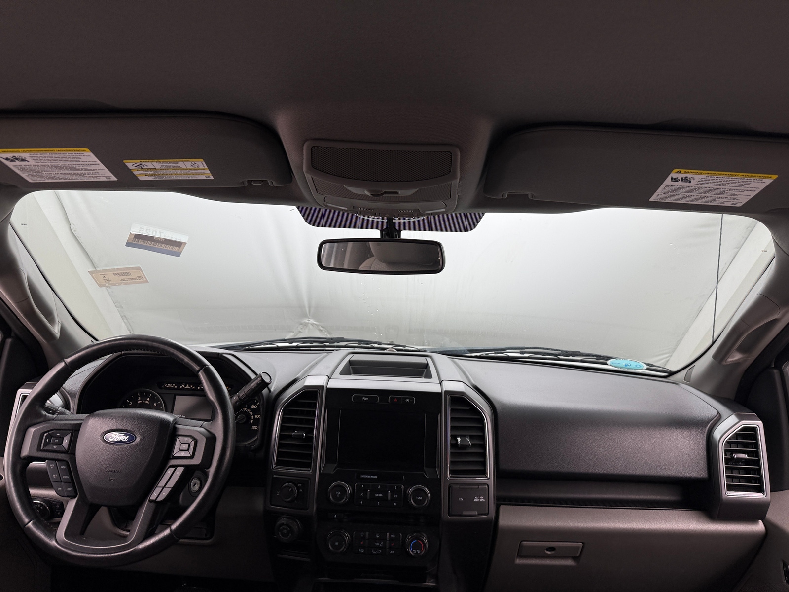 Thumbnail: 2017 Ford Econoline - 3