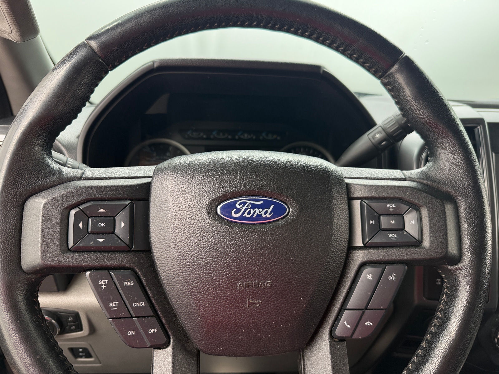 Thumbnail: 2017 Ford Econoline - 5