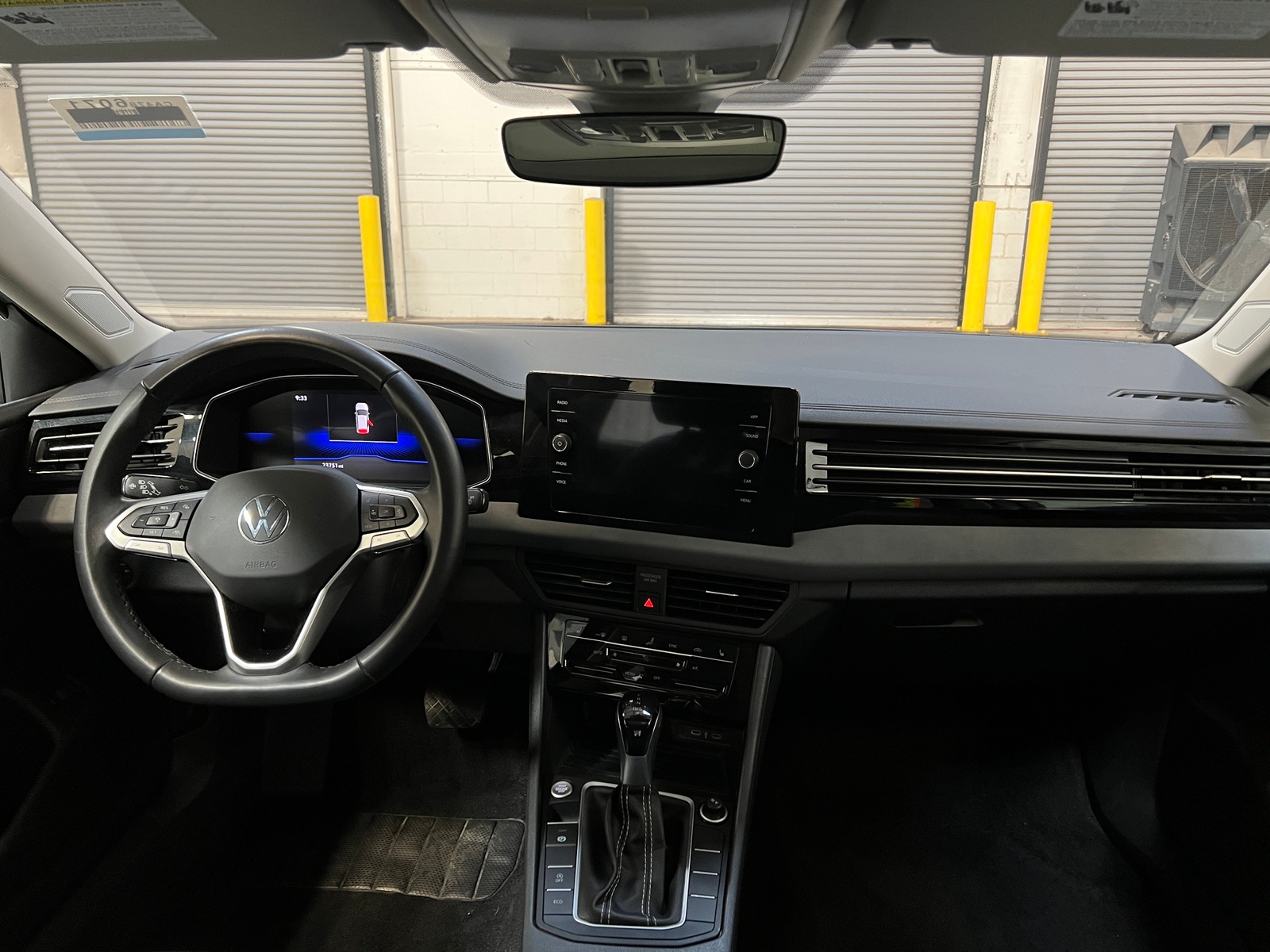 Thumbnail: 2025 Volkswagen Jetta - 2