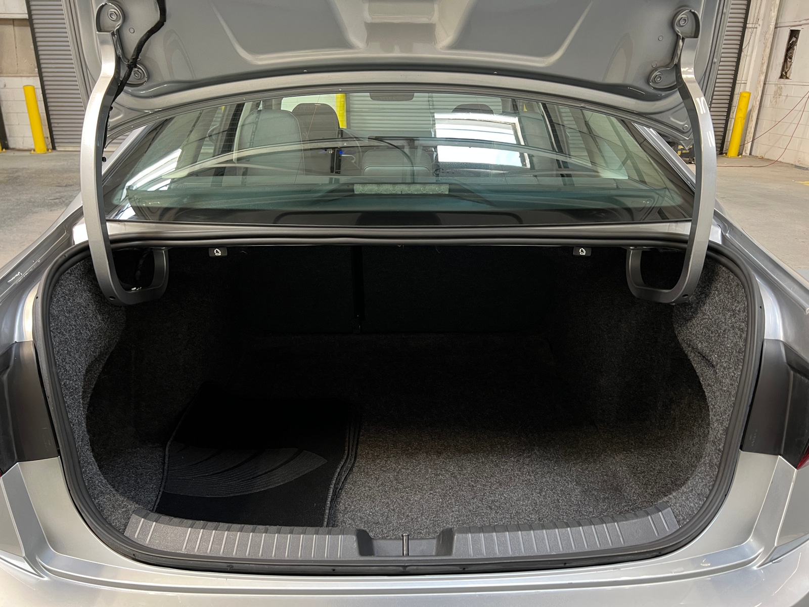 Thumbnail: 2025 Volkswagen Jetta - 6