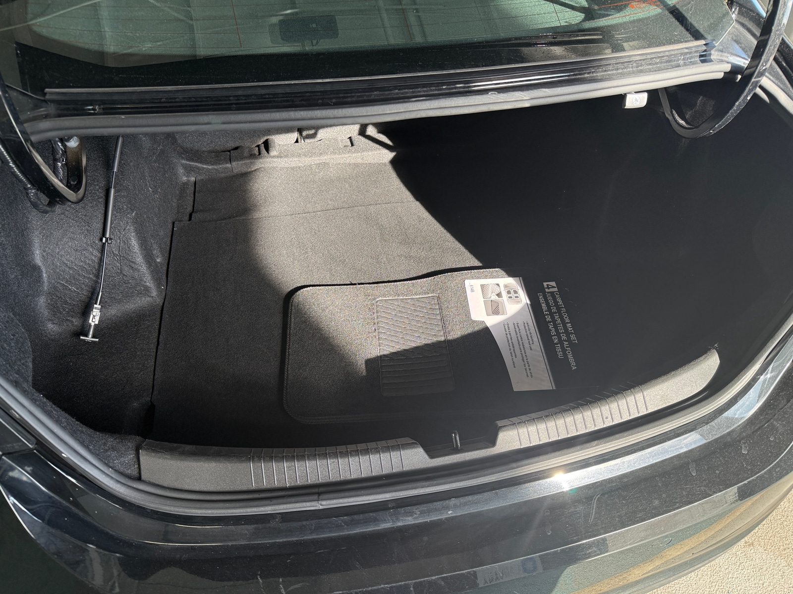 Thumbnail: 2024 Chevrolet Malibu - 7