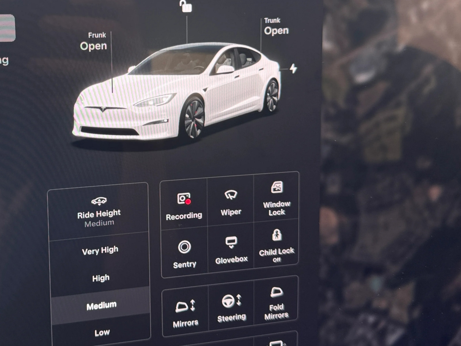 Thumbnail: 2023 Tesla Model S - 3