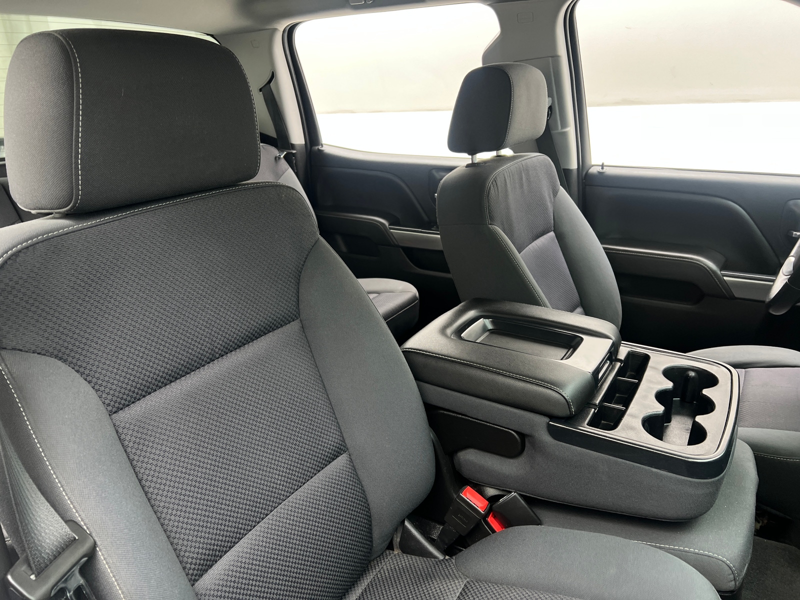 Thumbnail: 2018 Chevrolet Silverado 1500 - 2