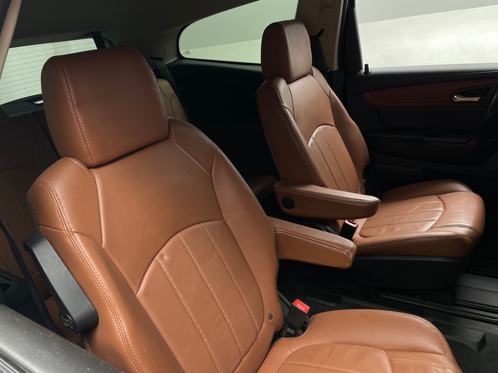 Thumbnail: 2017 Chevrolet Traverse - 6