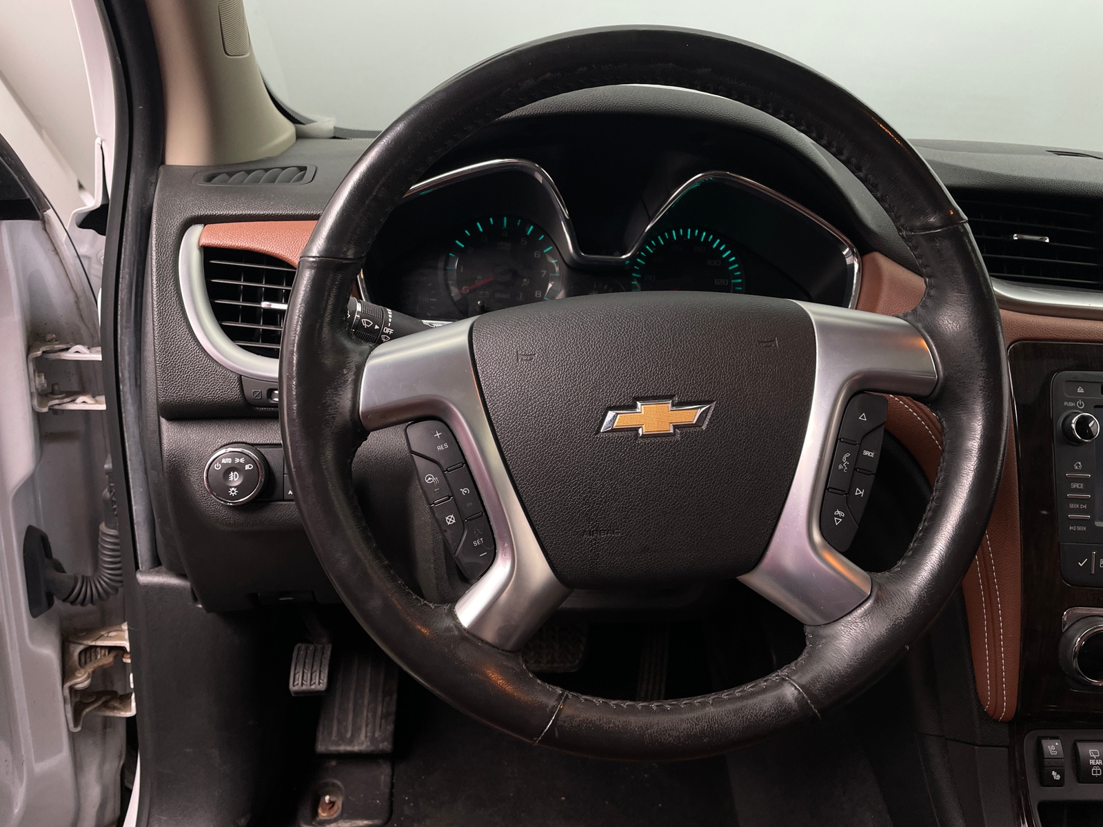 Thumbnail: 2017 Chevrolet Traverse - 5