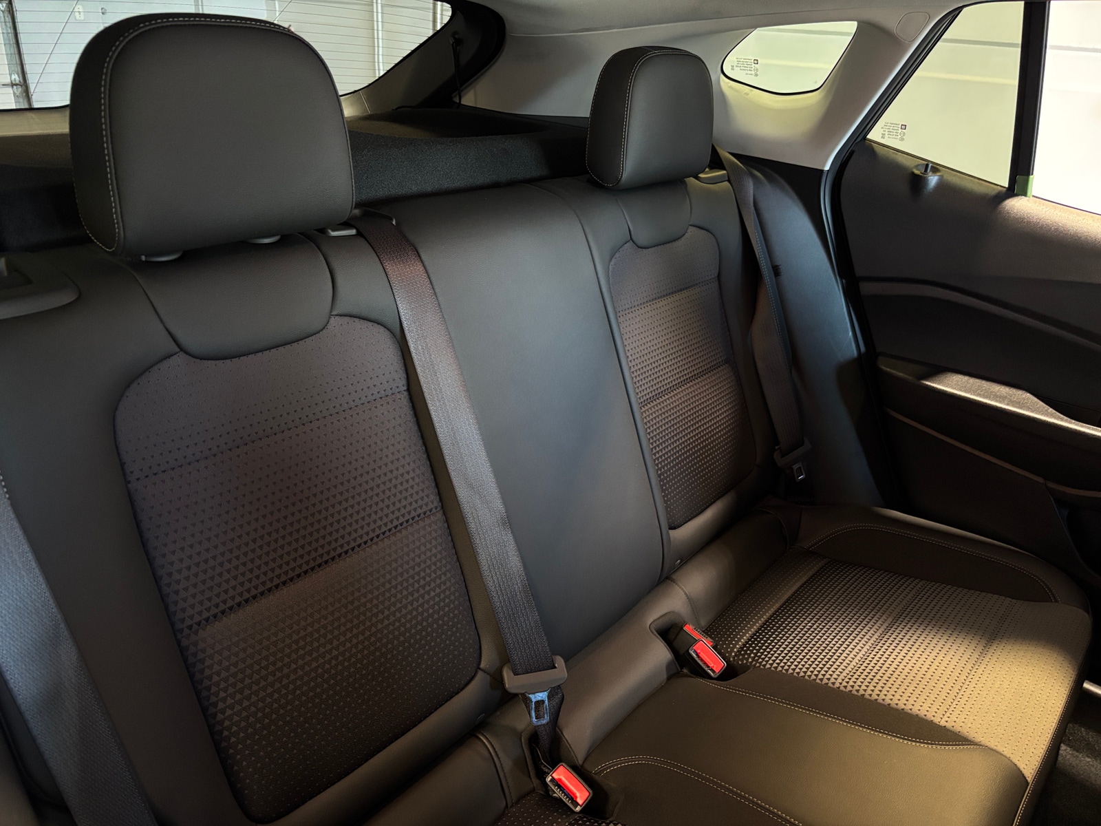 Thumbnail: 2025 Chevrolet Trax - 6