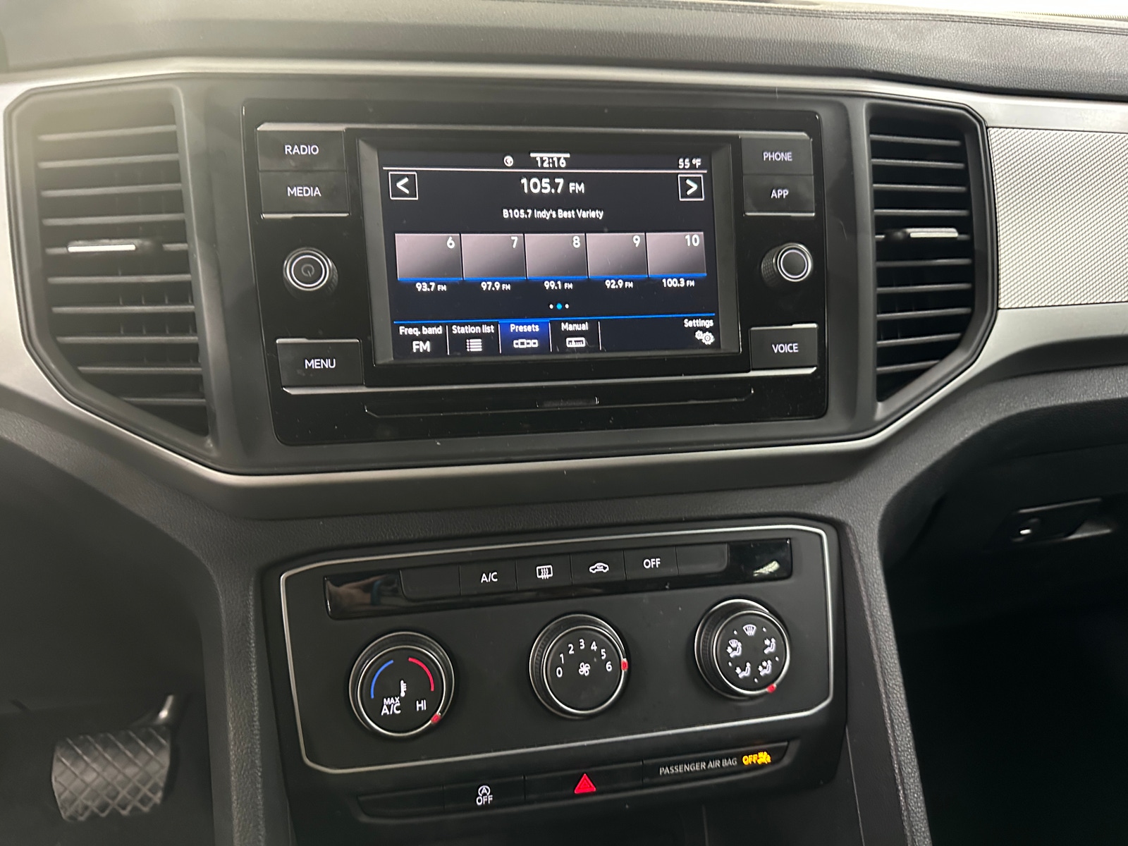 Thumbnail: 2021 Volkswagen Atlas - 4