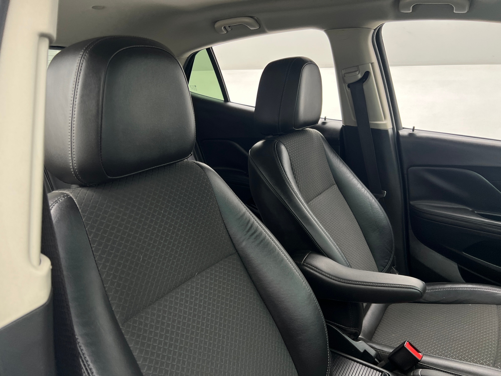 Thumbnail: 2017 Buick Encore - 2