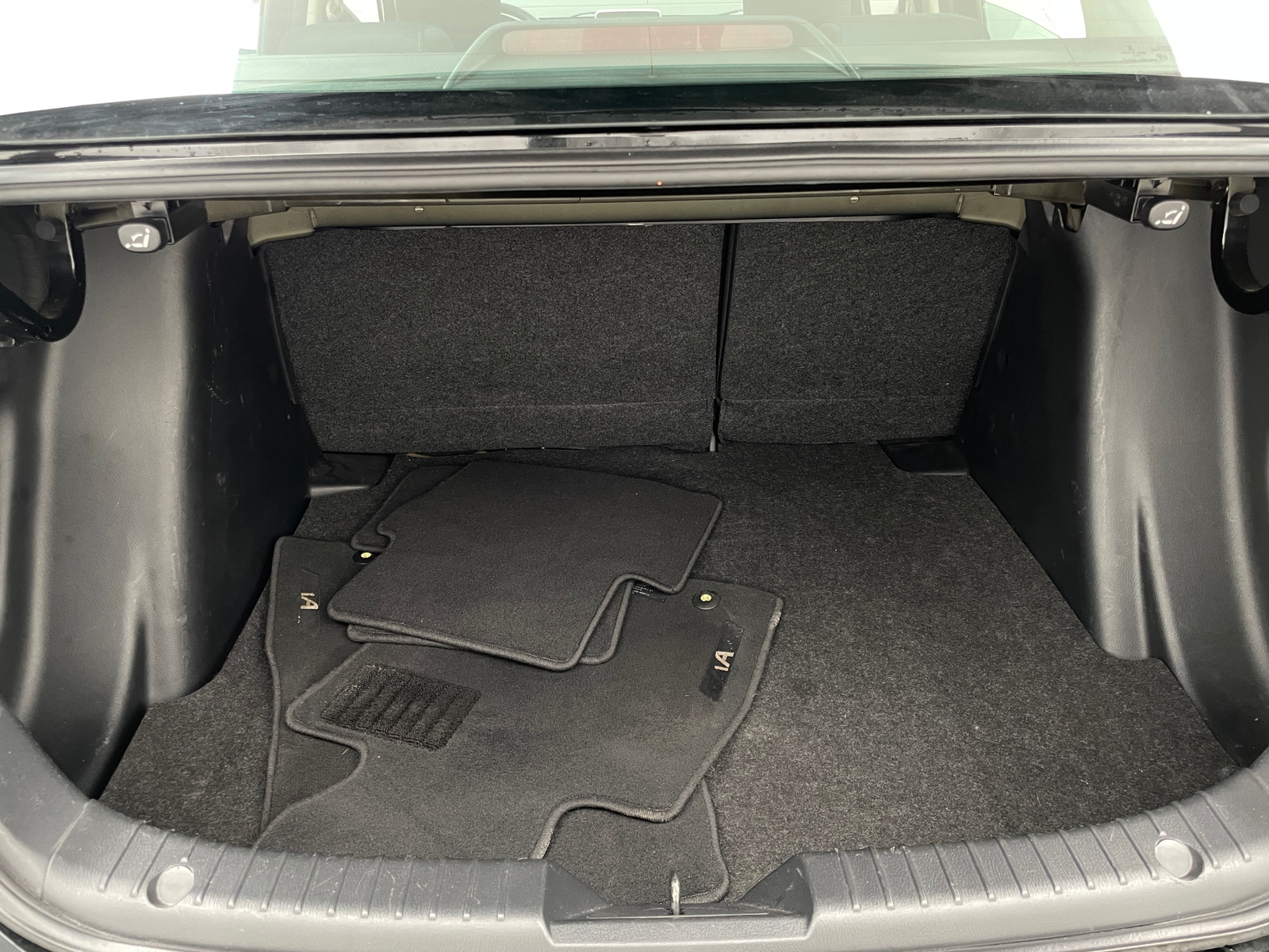 Thumbnail: 2017 Toyota Yaris iA - 7