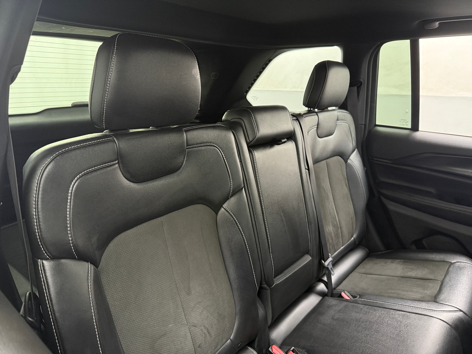 Thumbnail: 2023 Jeep Grand Cherokee - 5